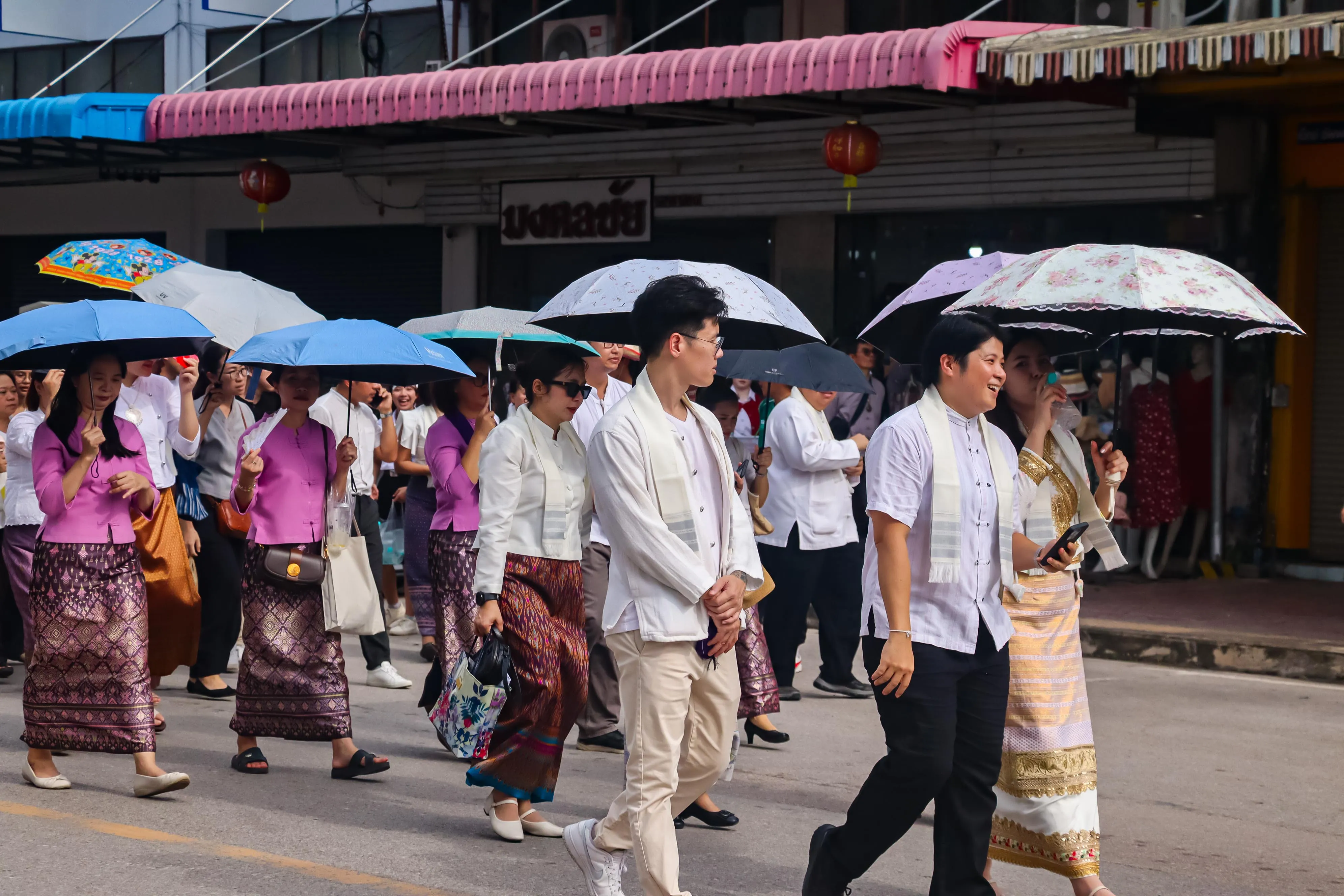 11 ปีแห่งศรัทธา สืบสานคุณค่าล้านนา คณะรัฐศาสตร์และสังคมศาสตร์ มหาวิทยาลัยพะเยา ร่วมเป็นเจ้าภาพประเพณีแห่ผ้าห่มพระธาตุจอมทอง ประจำปี 2569