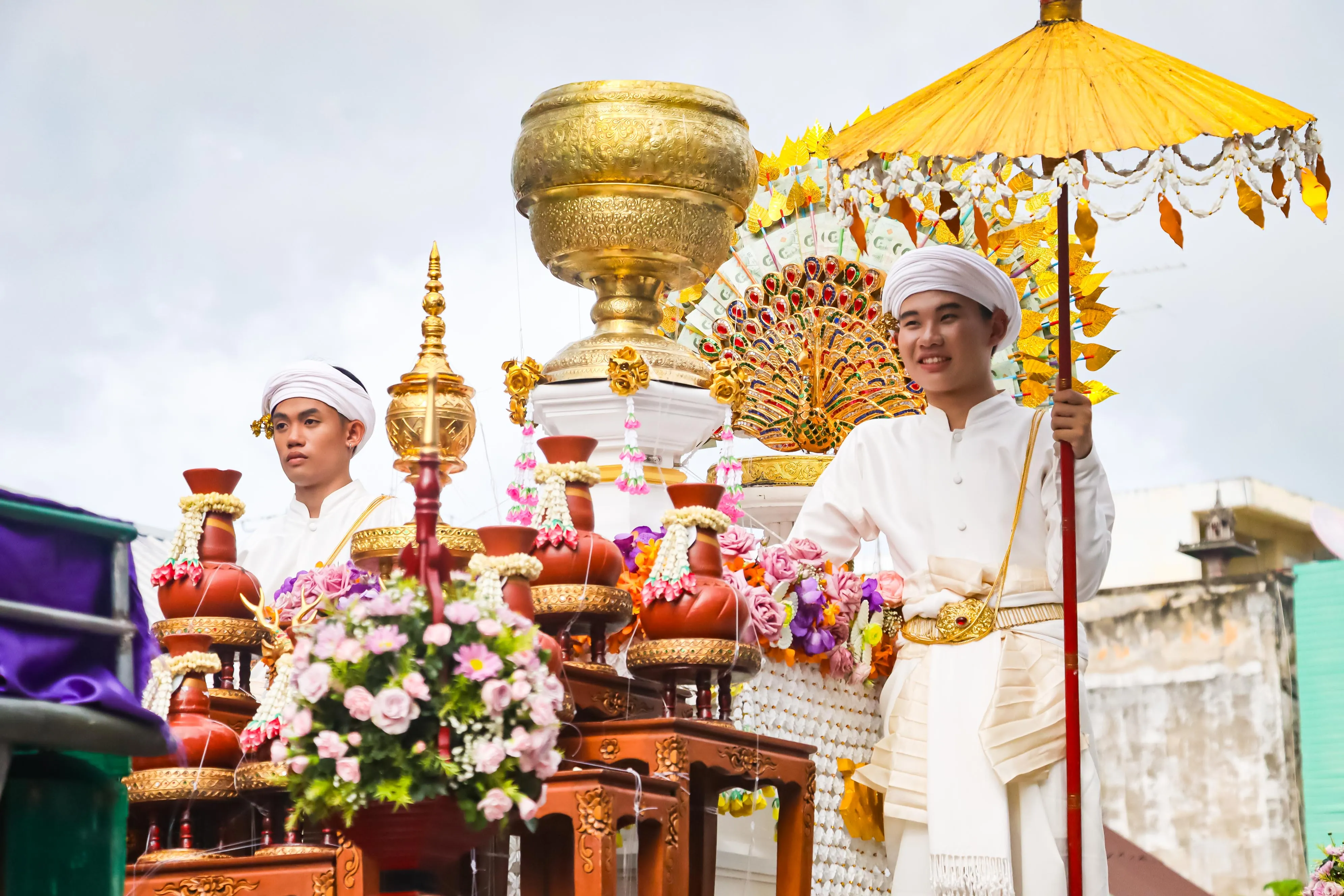 11 ปีแห่งศรัทธา สืบสานคุณค่าล้านนา คณะรัฐศาสตร์และสังคมศาสตร์ มหาวิทยาลัยพะเยา ร่วมเป็นเจ้าภาพประเพณีแห่ผ้าห่มพระธาตุจอมทอง ประจำปี 2569