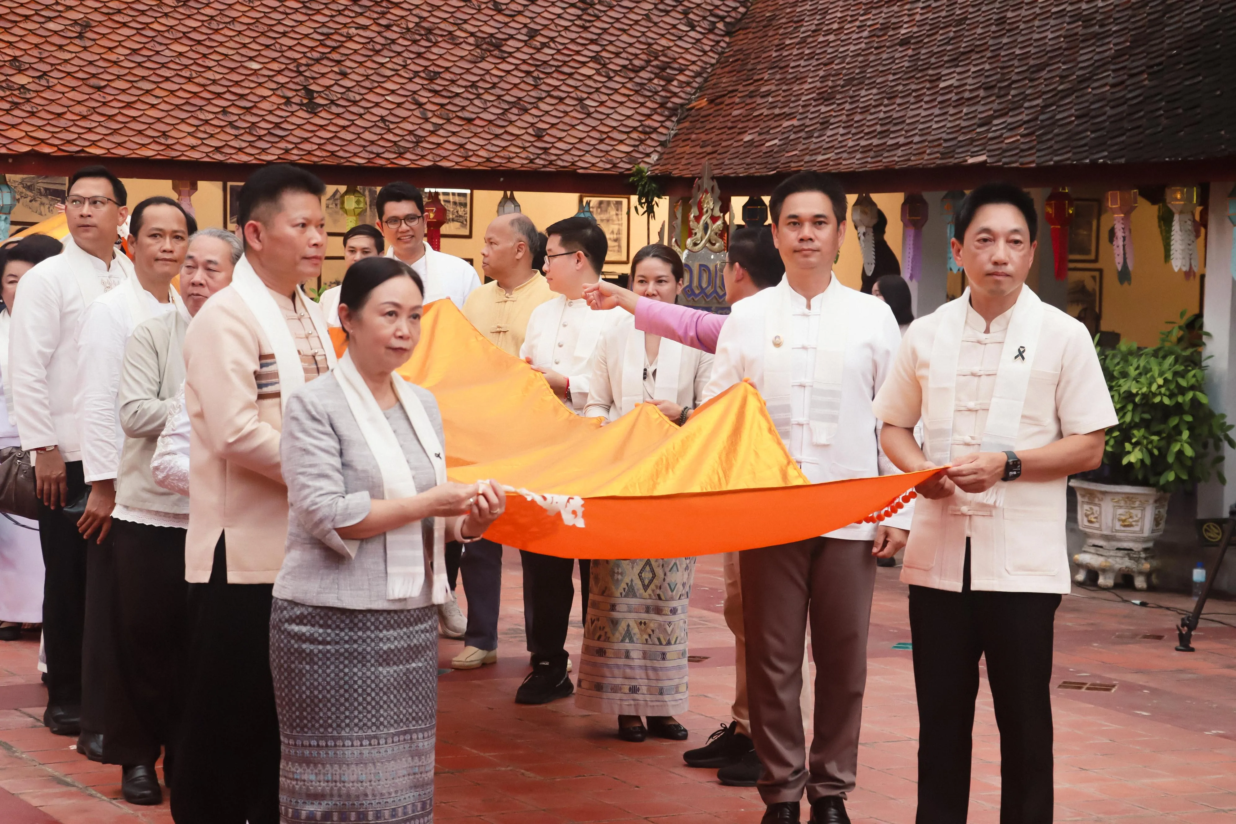 11 ปีแห่งศรัทธา สืบสานคุณค่าล้านนา คณะรัฐศาสตร์และสังคมศาสตร์ มหาวิทยาลัยพะเยา ร่วมเป็นเจ้าภาพประเพณีแห่ผ้าห่มพระธาตุจอมทอง ประจำปี 2569