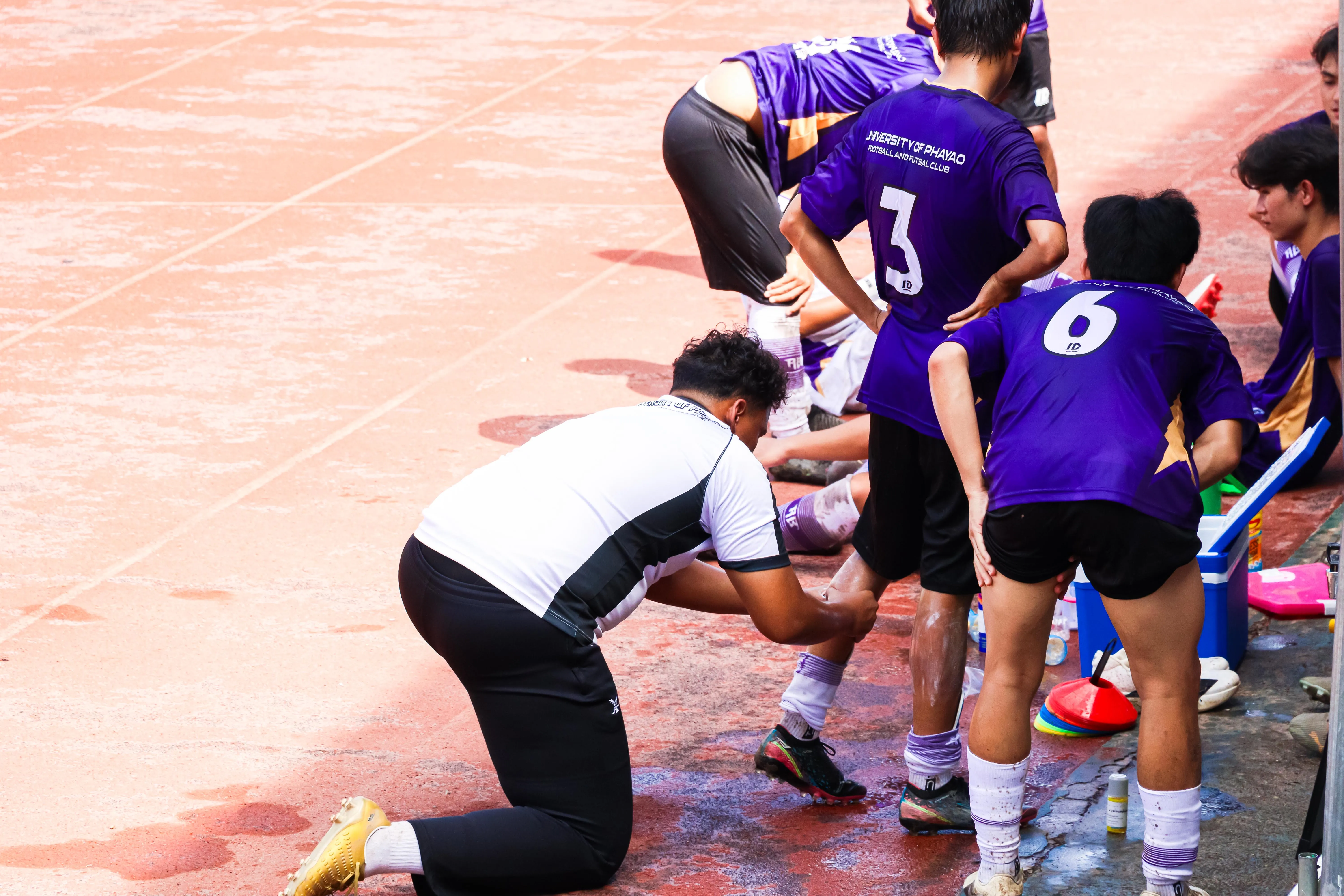สิงห์กว๊าน – สิงห์ไพร รวมพลังแห่งมิตรภาพ สานสัมพันธ์สองสถาบันผ่านสนามกีฬา