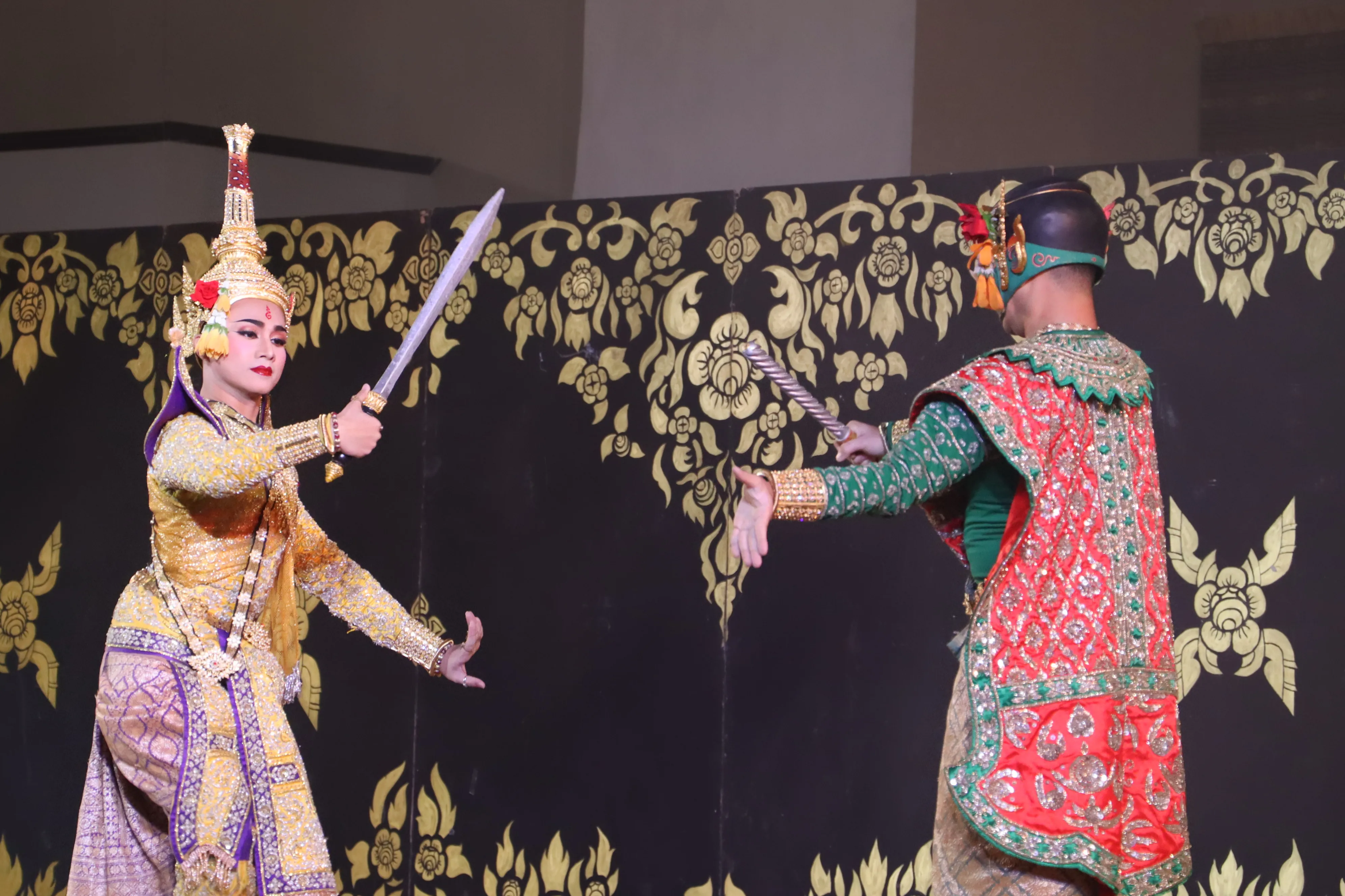 คณะรัฐศาสตร์และสังคมศาสตร์ ร่วมสืบสานมรดกนาฏศิลป์ไทย ชมการแสดงโขน “รามสมณะวตาร” ณ มหาวิทยาลัยพะเยา