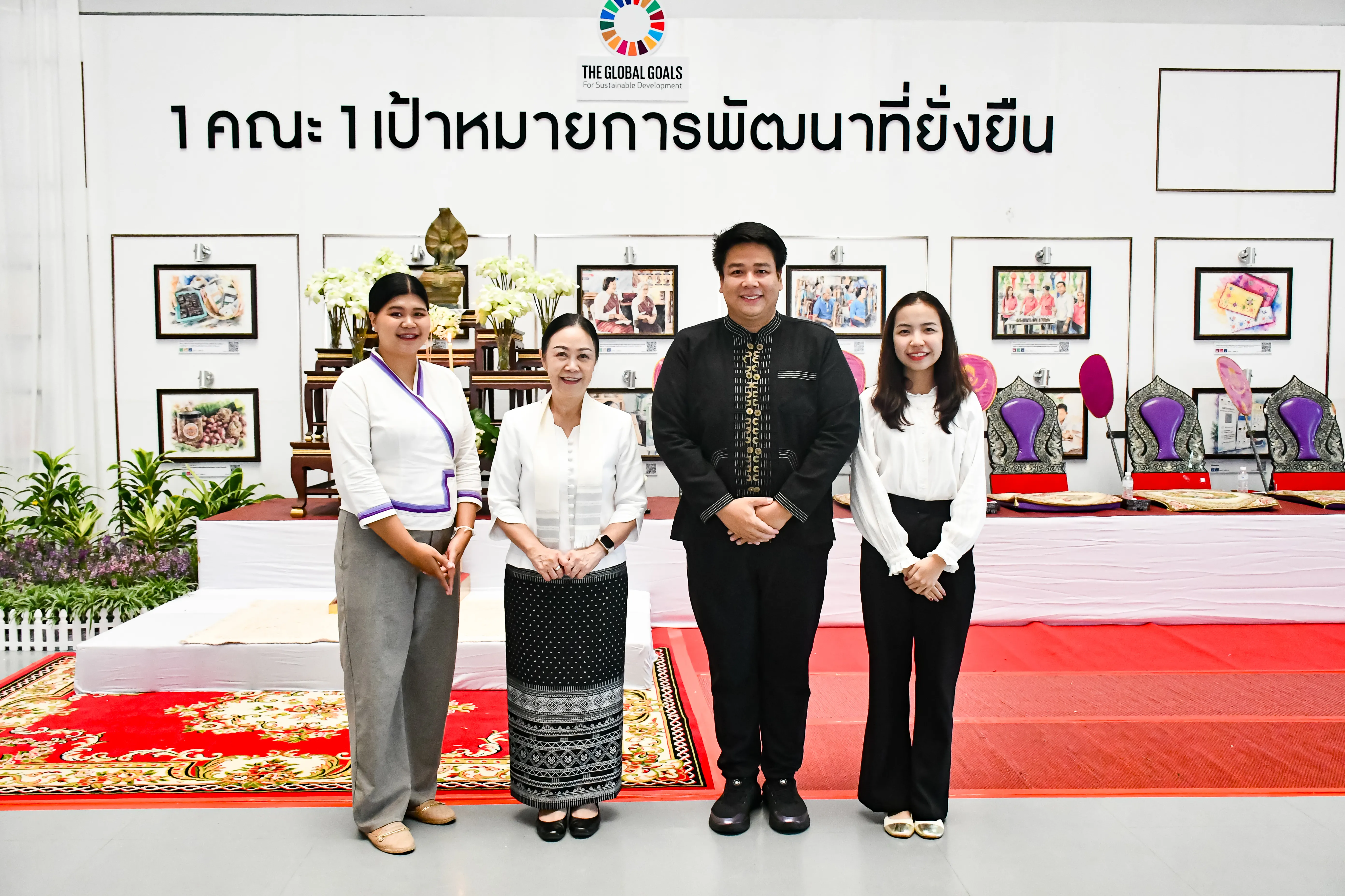 คณะรัฐศาสตร์และสังคมศาสตร์ เข้าร่วมพิธีตักบาตรอุทิศถวายเป็นพระกุศลแด่สมเด็จพระเจ้าลูกเธอ เจ้าฟ้าพัชรกิติยาภา นเรนทิราเทพยวดี กรมหลวงราชสาริณีสิริพัชร มหาวัชรราชธิดา