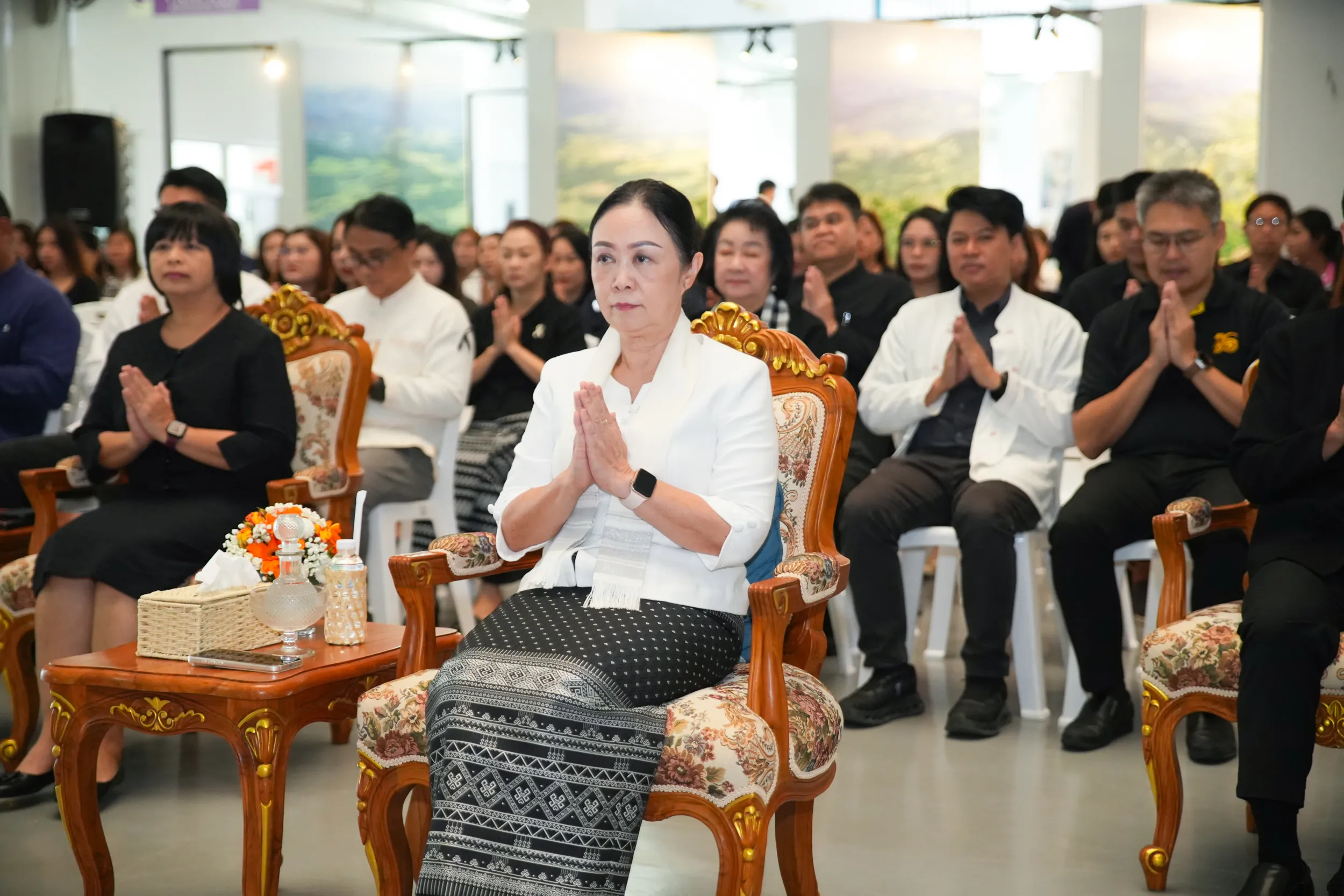 คณะรัฐศาสตร์และสังคมศาสตร์ เข้าร่วมพิธีตักบาตรอุทิศถวายเป็นพระกุศลแด่สมเด็จพระเจ้าลูกเธอ เจ้าฟ้าพัชรกิติยาภา นเรนทิราเทพยวดี กรมหลวงราชสาริณีสิริพัชร มหาวัชรราชธิดา