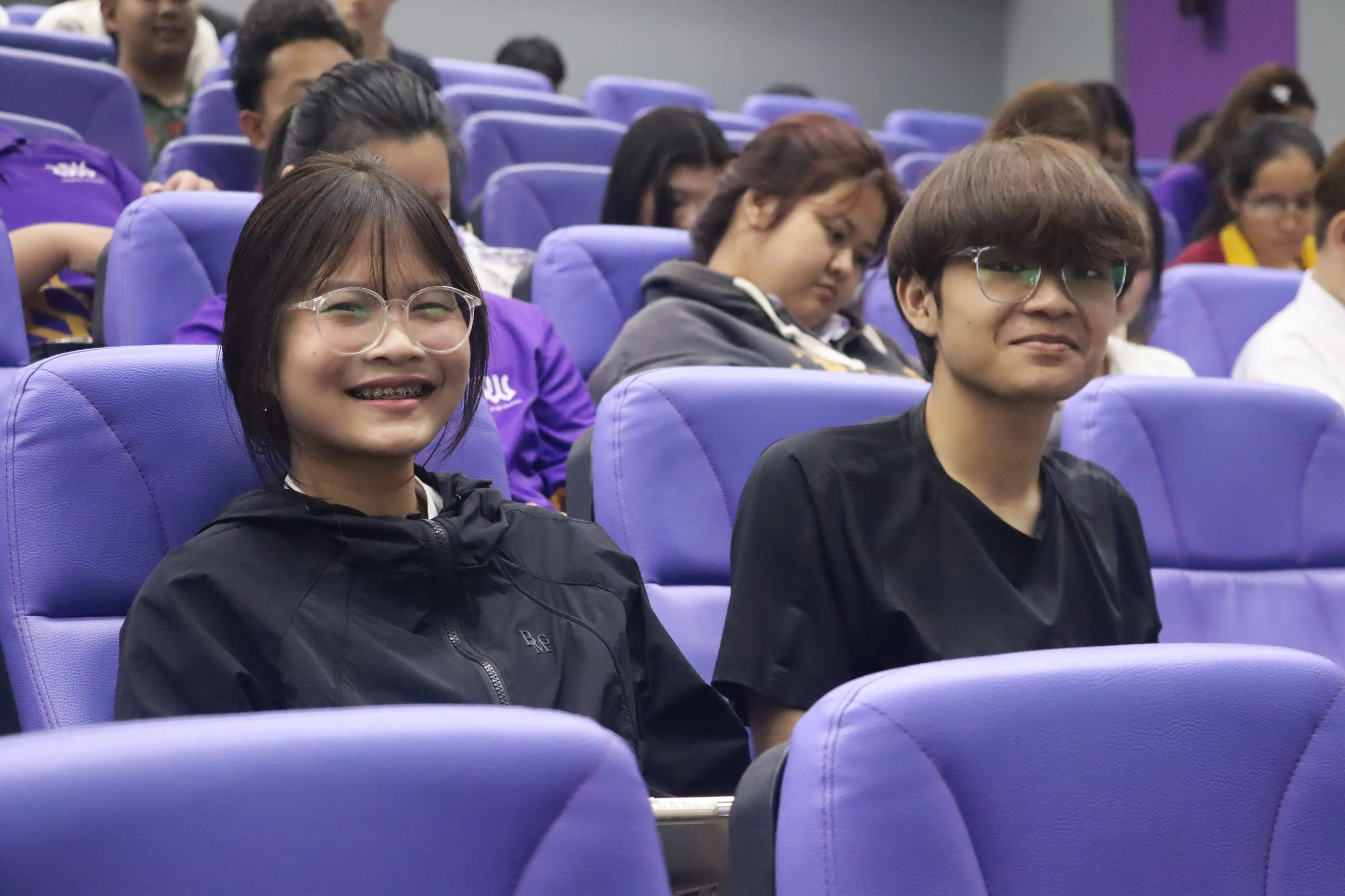 คณะรัฐศาสตร์และสังคมศาสตร์ ม.พะเยา จัดโครงการอัตลักษณ์สิงห์ 2 : Critical เสริมทักษะคิดเชิงวิพากษ์ ผ่านมุมมองการเมืองไทย