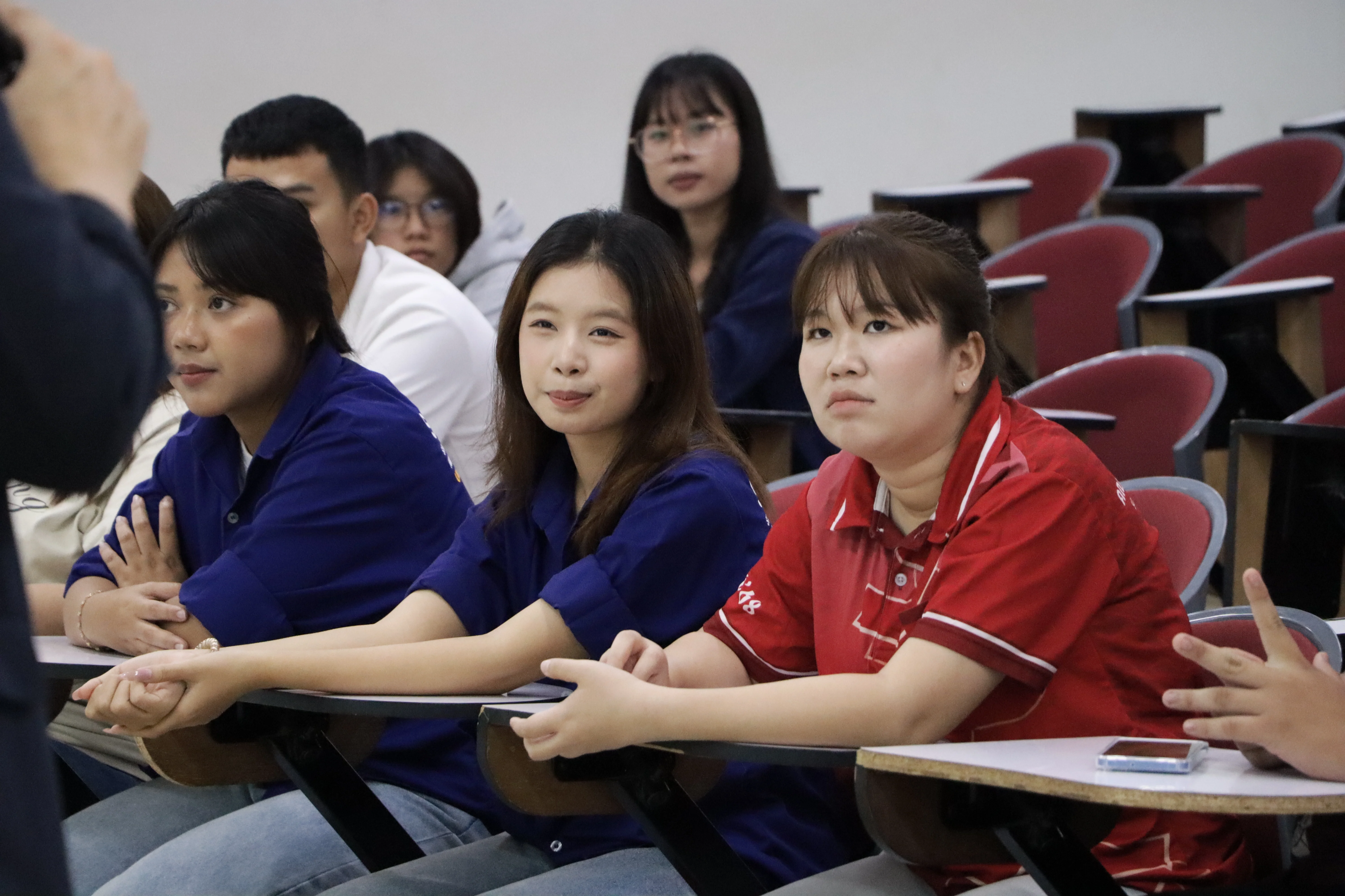 คณะรัฐศาสตร์และสังคมศาสตร์ จัดอบรมเชิงปฏิบัติการ “ทักษะการพูดในที่สาธารณะ และการสื่อสารของผู้นำนิสิต” พัฒนาศักยภาพผู้นำนิสิต