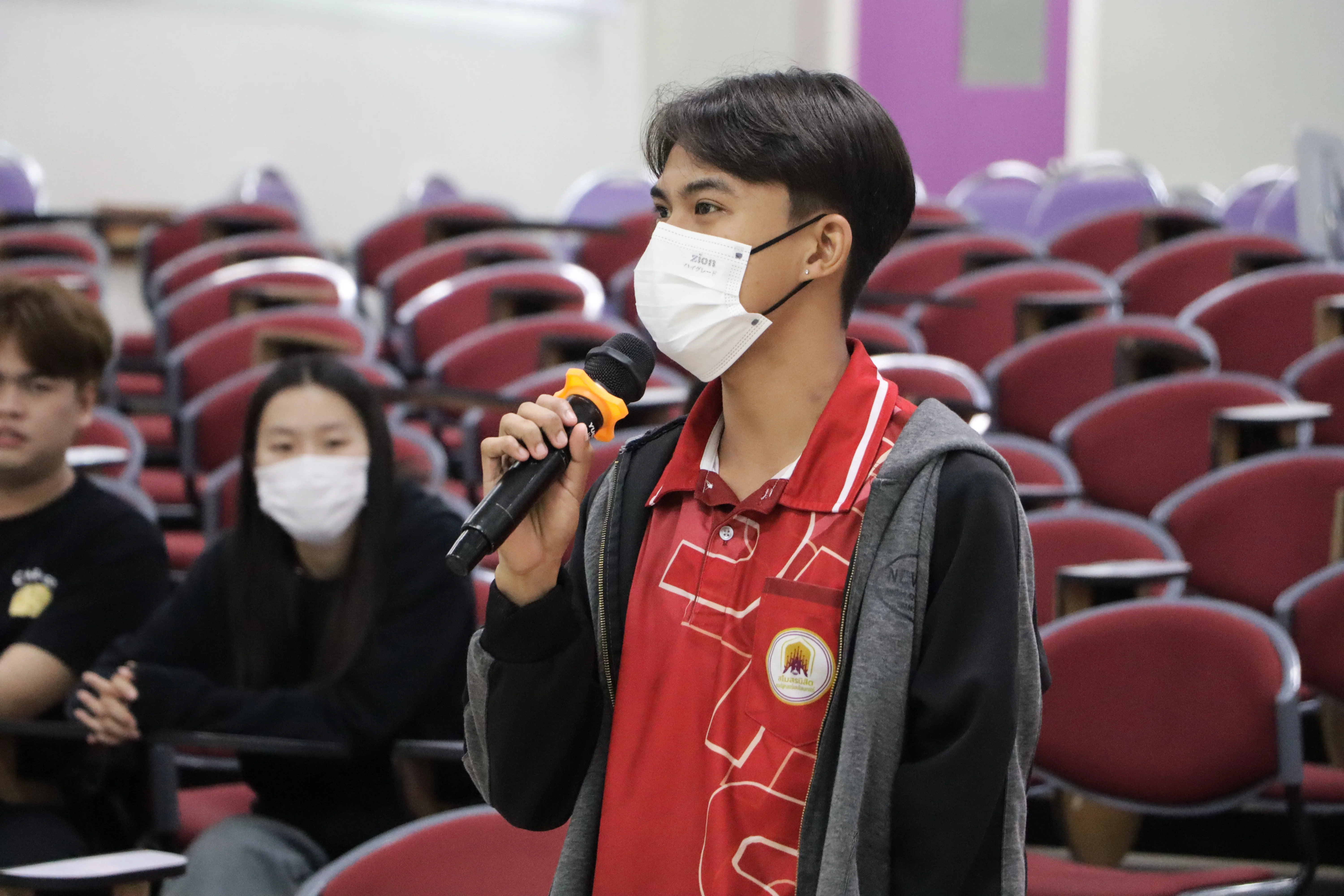 คณะรัฐศาสตร์และสังคมศาสตร์ จัดอบรมเชิงปฏิบัติการ “ทักษะการพูดในที่สาธารณะ และการสื่อสารของผู้นำนิสิต” พัฒนาศักยภาพผู้นำนิสิต