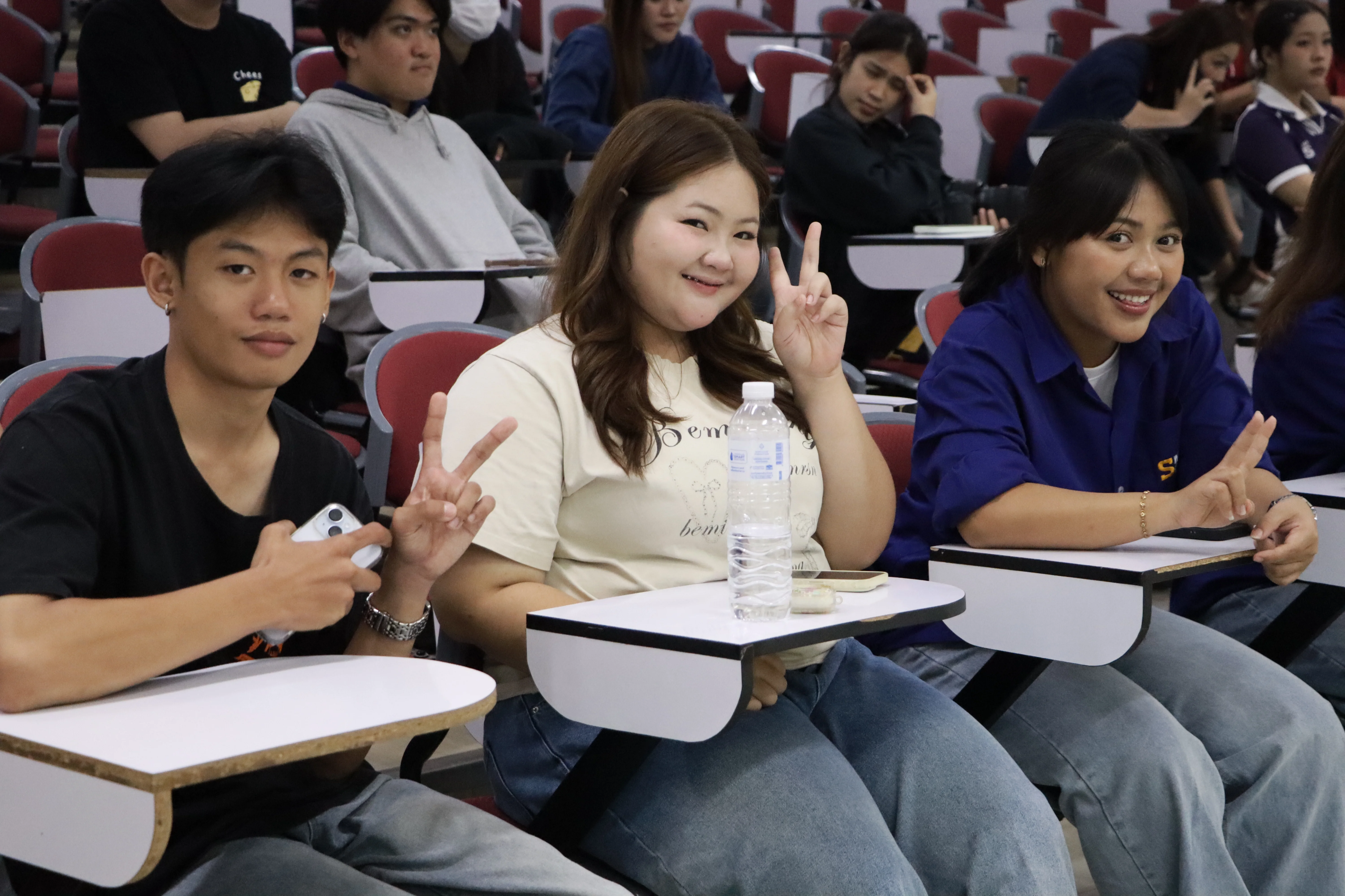 คณะรัฐศาสตร์และสังคมศาสตร์ จัดอบรมเชิงปฏิบัติการ “ทักษะการพูดในที่สาธารณะ และการสื่อสารของผู้นำนิสิต” พัฒนาศักยภาพผู้นำนิสิต
