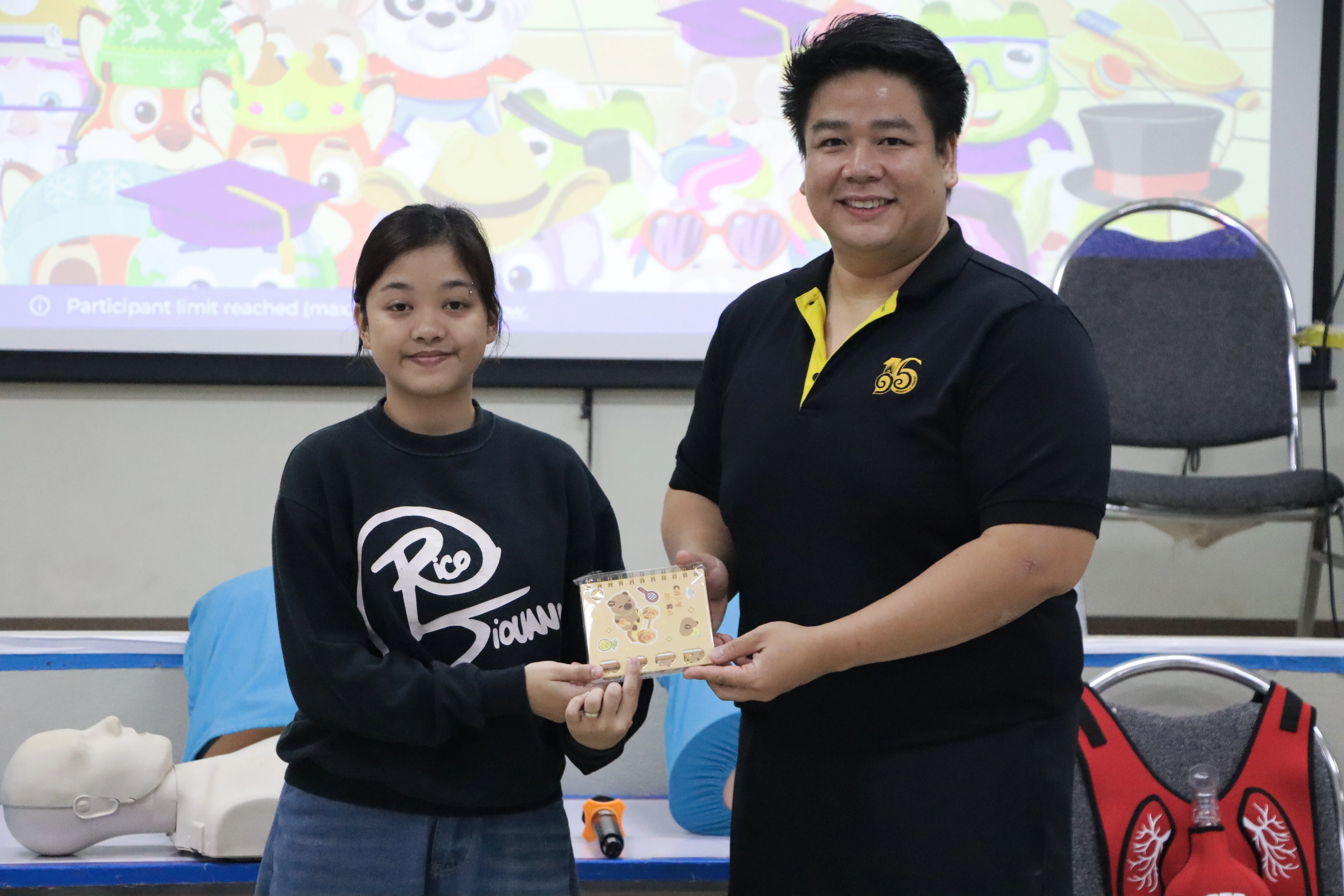 คณะรัฐศาสตร์และสังคมศาสตร์ จัดอบรมเชิงปฏิบัติการ “ทักษะการพูดในที่สาธารณะ และการสื่อสารของผู้นำนิสิต” พัฒนาศักยภาพผู้นำนิสิต