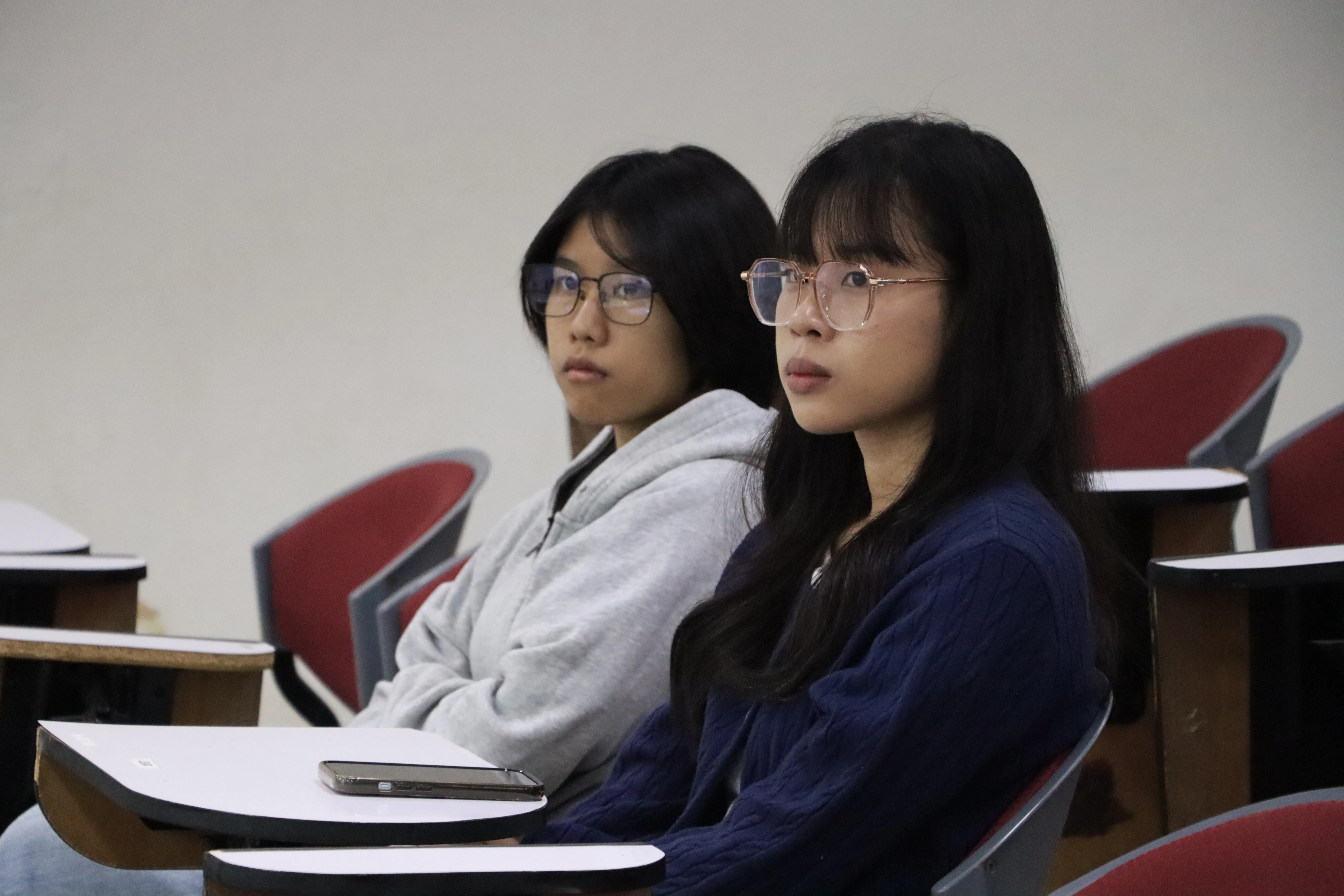 คณะรัฐศาสตร์และสังคมศาสตร์ จัดอบรมเชิงปฏิบัติการ “ทักษะการพูดในที่สาธารณะ และการสื่อสารของผู้นำนิสิต” พัฒนาศักยภาพผู้นำนิสิต