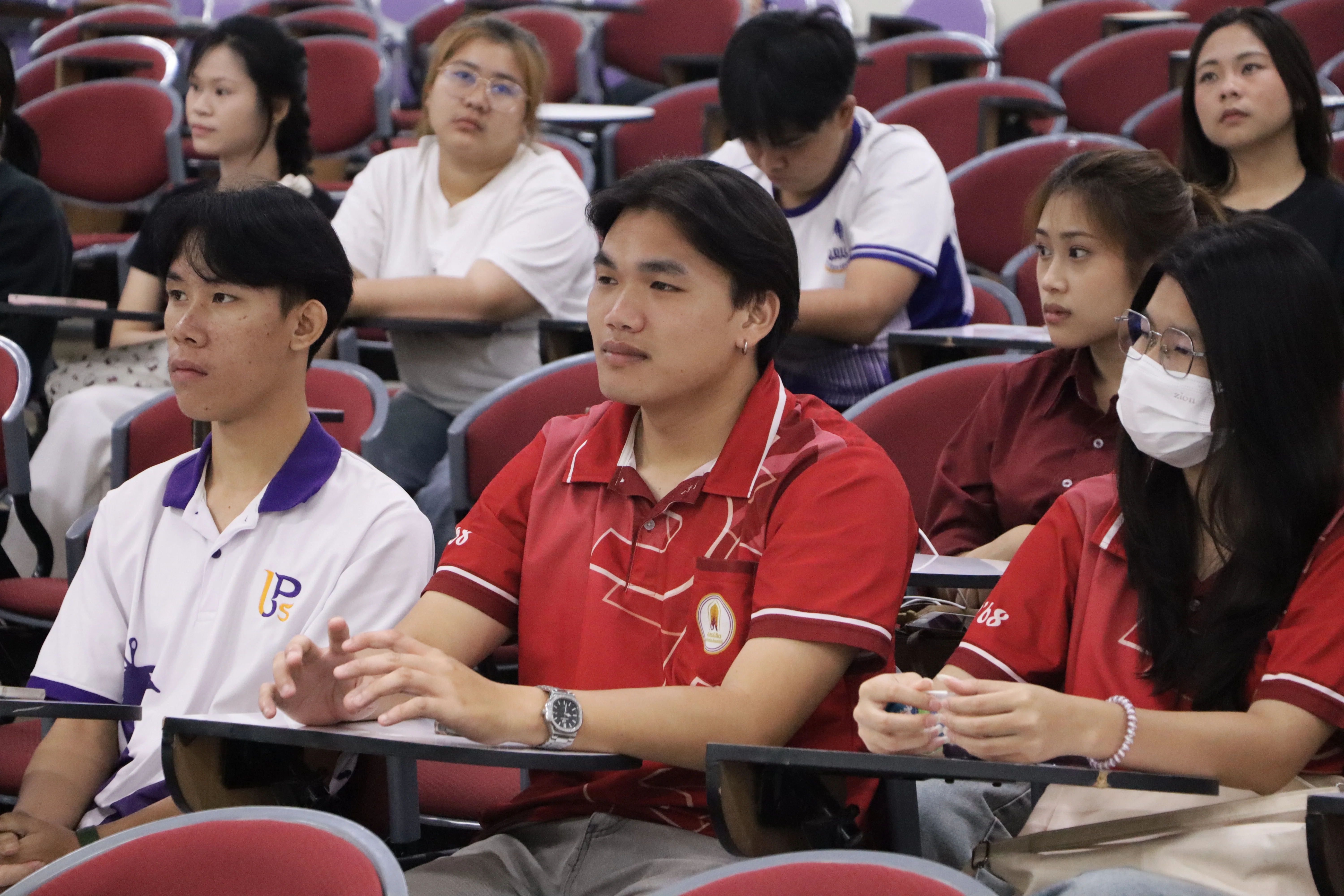 คณะรัฐศาสตร์และสังคมศาสตร์ จัดอบรมเชิงปฏิบัติการ “ทักษะการพูดในที่สาธารณะ และการสื่อสารของผู้นำนิสิต” พัฒนาศักยภาพผู้นำนิสิต