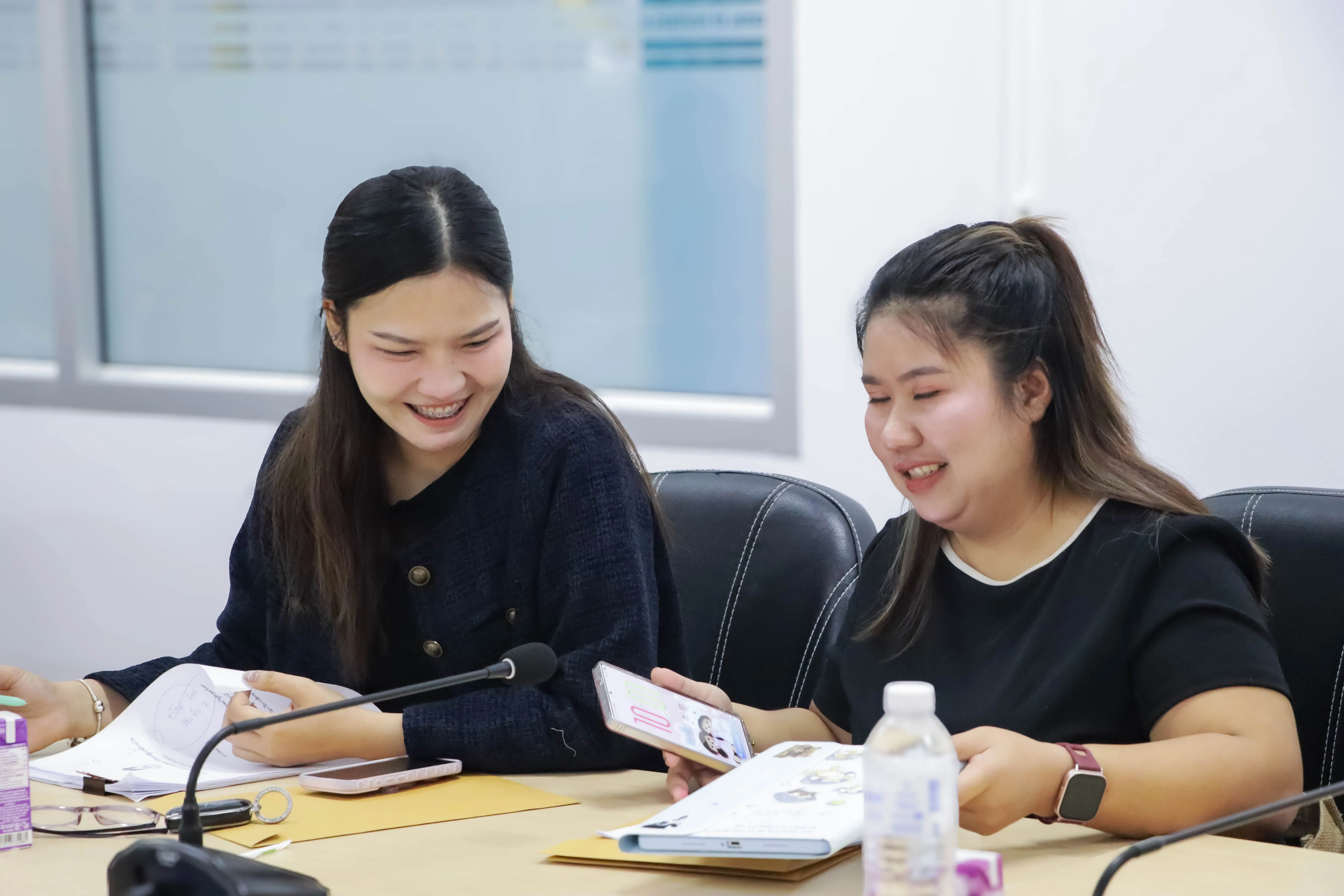 คณะรัฐศาสตร์และสังคมศาสตร์ มหาวิทยาลัยพะเยา ดำเนินการจัดสอบโครงร่างวิทยานิพนธ์ หลักสูตรรัฐประศาสนศาสตรมหาบัณฑิต สาขาวิชานโยบายสาธารณะ