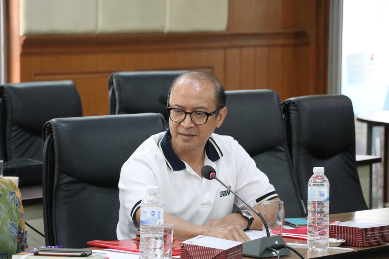 คณะรัฐศาสตร์และสังคมศาสตร์ มหาวิทยาลัยพะเยา ดำเนินโครงการบริการวิชาการเวทีสัมมนาหัวข้อ 921 ปี เมืองพะเยา " 4 ทศวรรษจังหวัดพะเยา : อดีต ปัจจุบันและอนาคต "