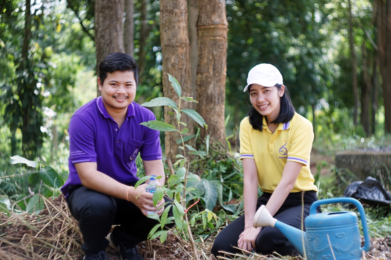 คณะรัฐศาสตร์และสังคมศาสตร์ มหาวิทยาลัยพะเยา ร่วมกิจกรรมปลูกต้นไม้ เฉลิมพระเกียรติสมเด็จพระเจ้าอยู่หัวมหาวชิราลงกรณ บดินทรเทพยวรางกูร เนื่องในโอกาสมหามงคลเฉลิมพระชนมพรรษา 66 พรรษา