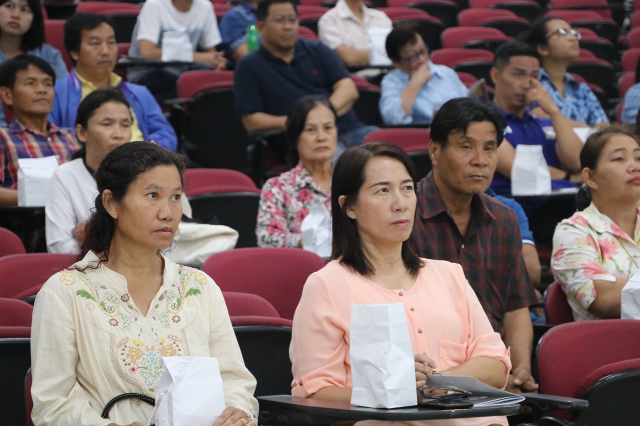 คณะรัฐศาสตร์และสังคมศาสตร์ มหาวิทยาลัยพะเยา  ดำเนินกิจกรรมผู้บริหารพบผู้ปกครองนิสิตใหม่ ประจำปีการศึกษา 2561 