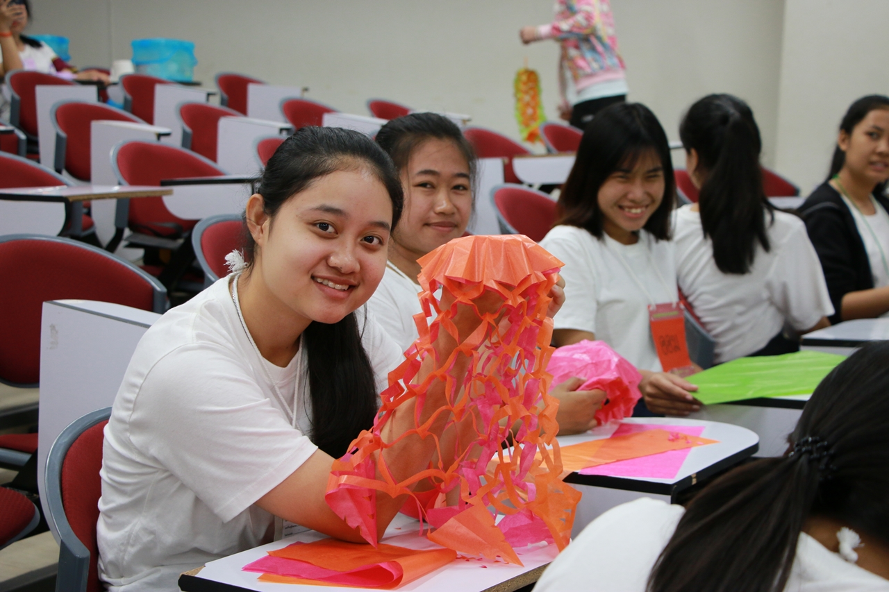 หน่วยกิจการนิสิตและทำนุบำรุงศิลปวัฒนธรรม พร้อมด้วยสโมสรนิสิต และชมรมสืบสายถิ่นแผ่นดินล้านนา คณะรัฐศาสตร์และสังคมศาสตร์ มหาวิทยาลัยพะเยา ร่วมกันจัดโครงการทำนุบำรุงศิลปวัฒนธรรม และกิจกรรมต้อนรับนิสิตใหม่