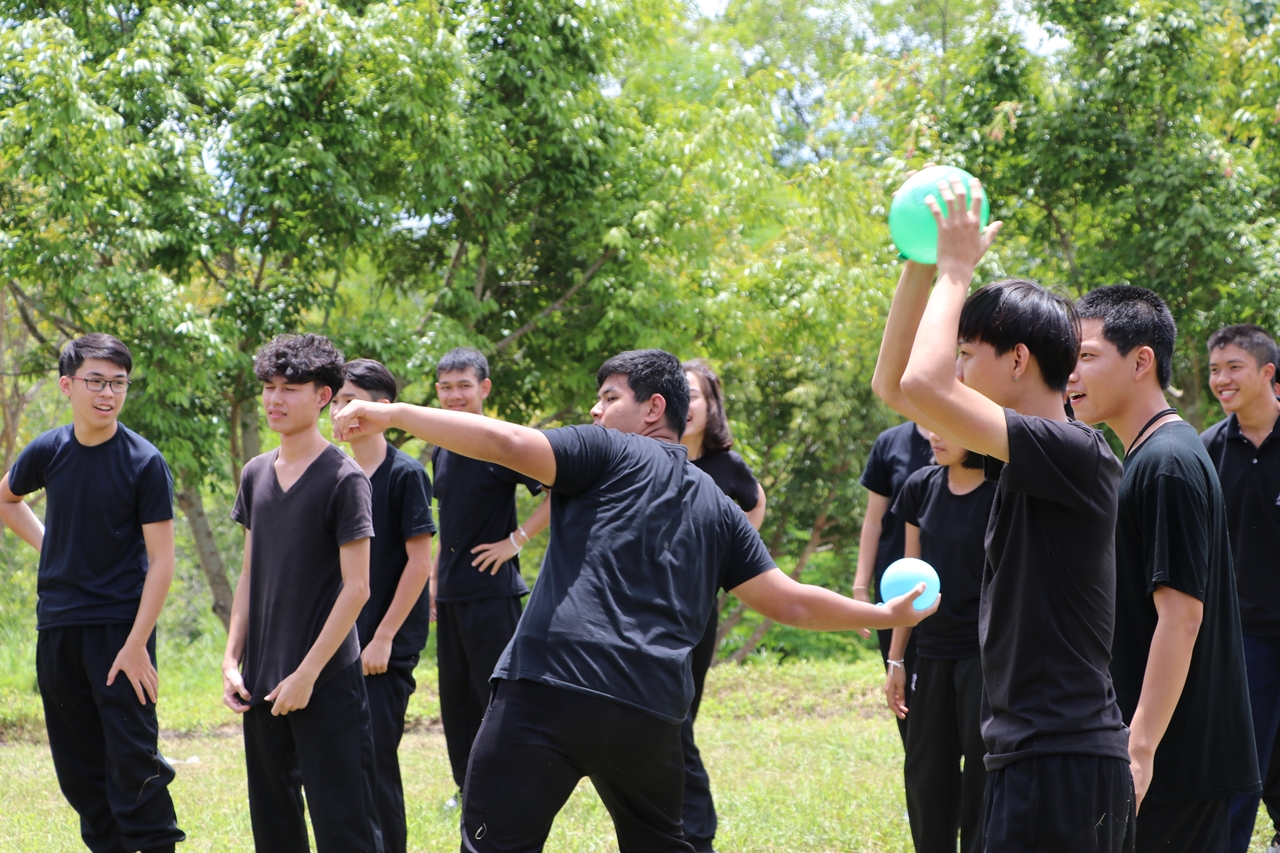 หน่วยกิจการนิสิตและทำนุบำรุงศิลปวัฒนธรรม พร้อมด้วยสโมสรนิสิตฯ คณะรัฐศาสตร์และสังคมศาสตร์ มหาวิทยาลัยพะเยา ร่วมกันจัดโครงการสานสัมพันธ์สิงห์กว๊าน-พิราบขาว