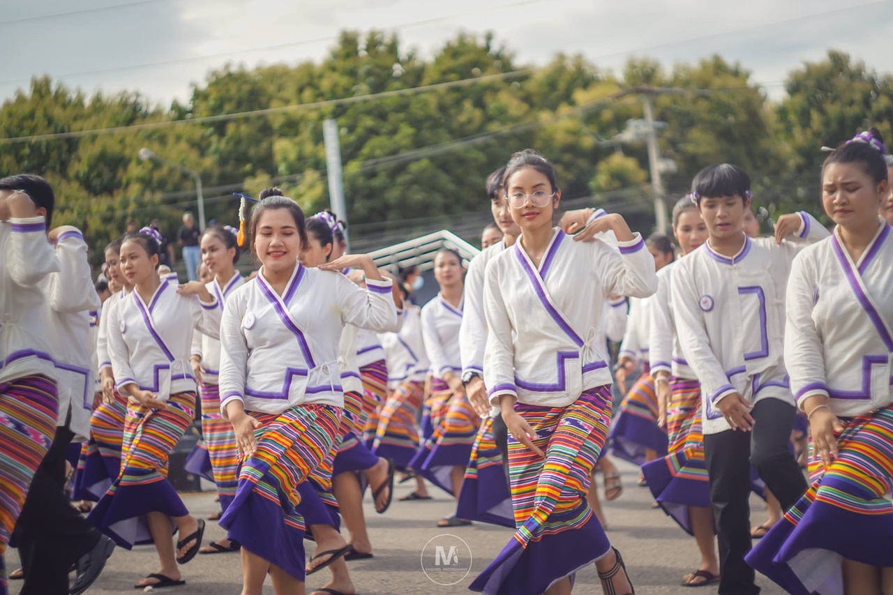 คณะรัฐศาสตร์และสังคมศาสตร์ มหาวิทยาลัยพะเยา ร่วมกิจกรรมประเพณีเดินเข้ามหาวิทยาลัยพะเยา ประจำปี 2561