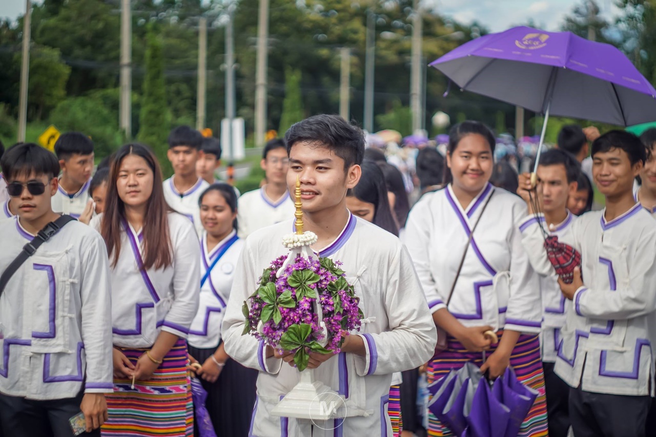 คณะรัฐศาสตร์และสังคมศาสตร์ มหาวิทยาลัยพะเยา ร่วมกิจกรรมประเพณีเดินเข้ามหาวิทยาลัยพะเยา ประจำปี 2561