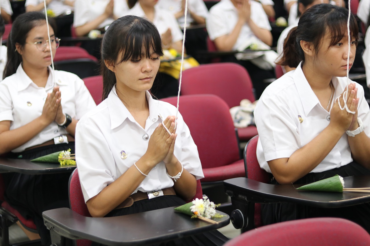 หน่วยกิจการนิสิตและทำนุบำรุงศิลปวัฒนธรรม พร้อมด้วยสโมสรนิสิต คณะรัฐศาสตร์และสังคมศาสตร์ มหาวิทยาลัยพะเยา ดำเนินโครงการคุรุปูจา ไหว้สา ปารมี(ไหว้ครูคณะรัฐศาสตร์และสังคมศาสตร์) ประจำปีการศึกษา 2561