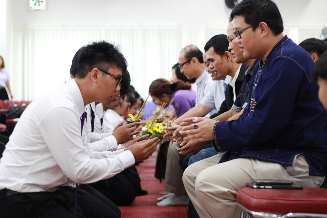 หน่วยกิจการนิสิตและทำนุบำรุงศิลปวัฒนธรรม พร้อมด้วยสโมสรนิสิต คณะรัฐศาสตร์และสังคมศาสตร์ มหาวิทยาลัยพะเยา ดำเนินโครงการคุรุปูจา ไหว้สา ปารมี(ไหว้ครูคณะรัฐศาสตร์และสังคมศาสตร์) ประจำปีการศึกษา 2561