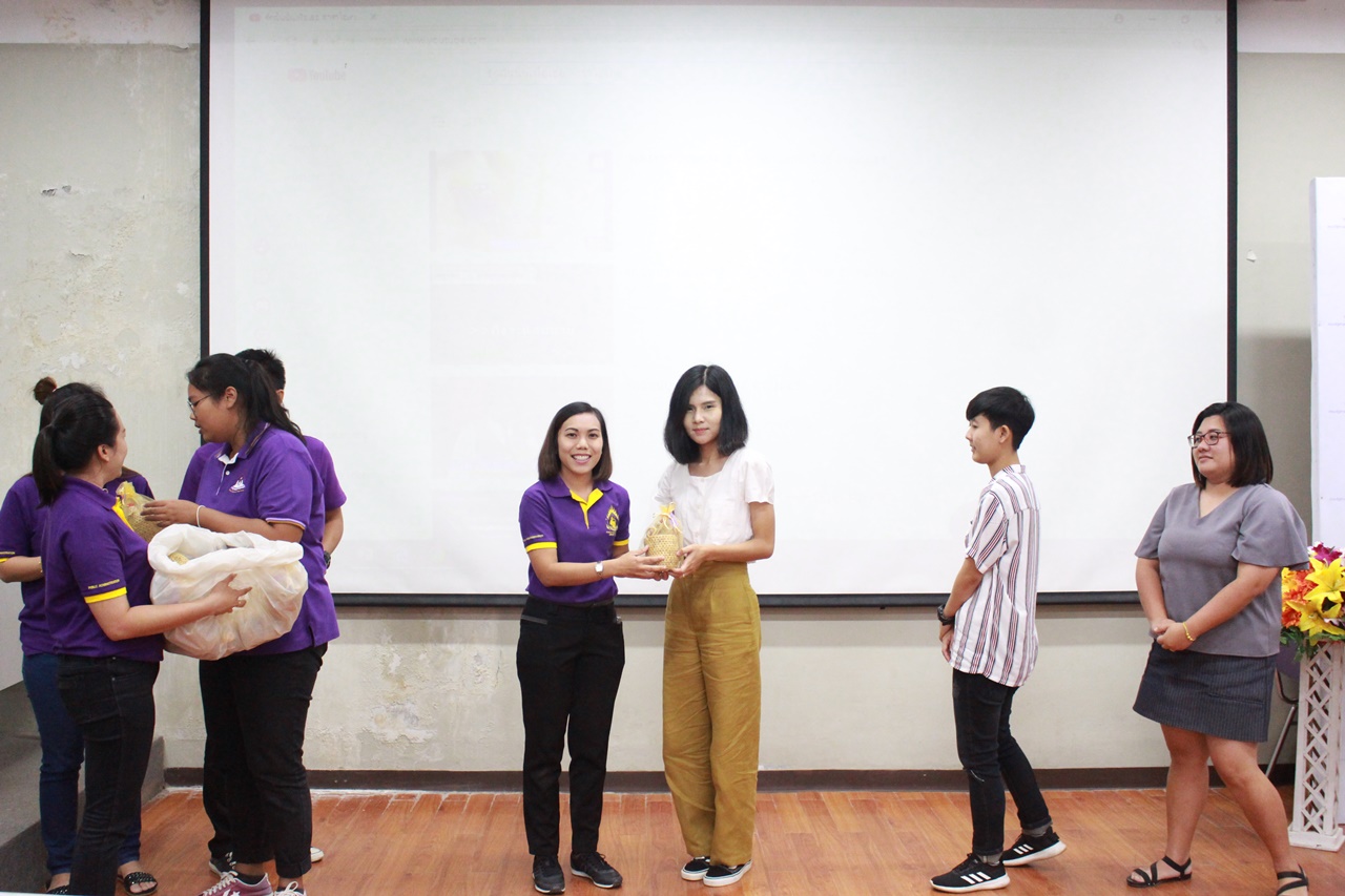 คณะรัฐศาสตร์และสังคมศาสตร์ มหาวิทยาลัยพะเยา ดำเนินโครงการรับน้อง-ฉลองพี่ สุขขี SPSS 2561  ณ ห้อง C 201