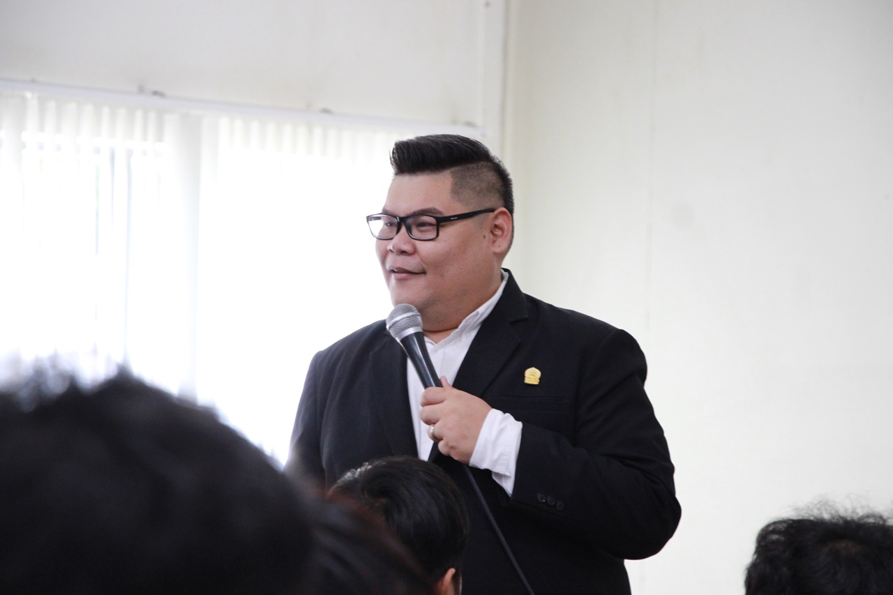 คณะรัฐศาสตร์และสังคมศาสตร์ มหาวิทยาลัยพะเยา ดำเนินโครงการฝึกประสบการณ์วิชาชีพสำหรับนักพัฒนา-นักปกครอง (กิจกรรมที่ 1 การอบรมทักษะการสื่อสารและการพัฒนาบุคลิกภาพเพื่อการปฏิบัติงานอย่างมีประสิทธิภาพ)