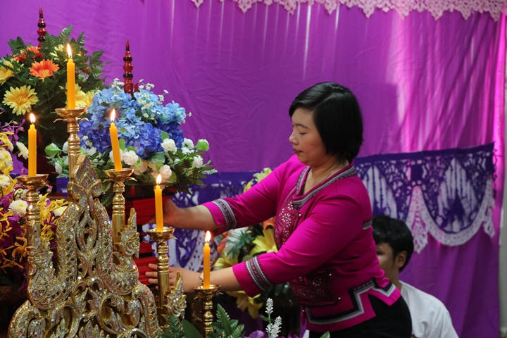 หน่วยกิจการนิสิตและทำนุบำรุงศิลปวัฒนธรรม ร่วมกับสโมสรนิสิตคณะรัฐศาสตร์และสังคมศาสตร์ มหาวิทยาลัยพะเยา ดำเนินโครงการสระเกล้าดำหัว ป๋าเวณีปี๋ใหม่เมือง ประจำปีการศึกษา 2561