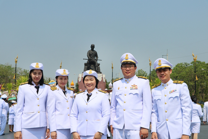  คณะรัฐศาสตร์และสังคมศาสตร์ มหาวิทยาลัยพะเยา ร่วมพิธีวางพวงมาลาถวายราชสักการะพระบรมราชานุสาวรีย์สมเด็จพระนเรศวรมหาราช เนื่องในวันคล้ายวันสวรรคตสมเด็จพระนเรศวรมหาราช ประจำปีพุทธศักราช 2561