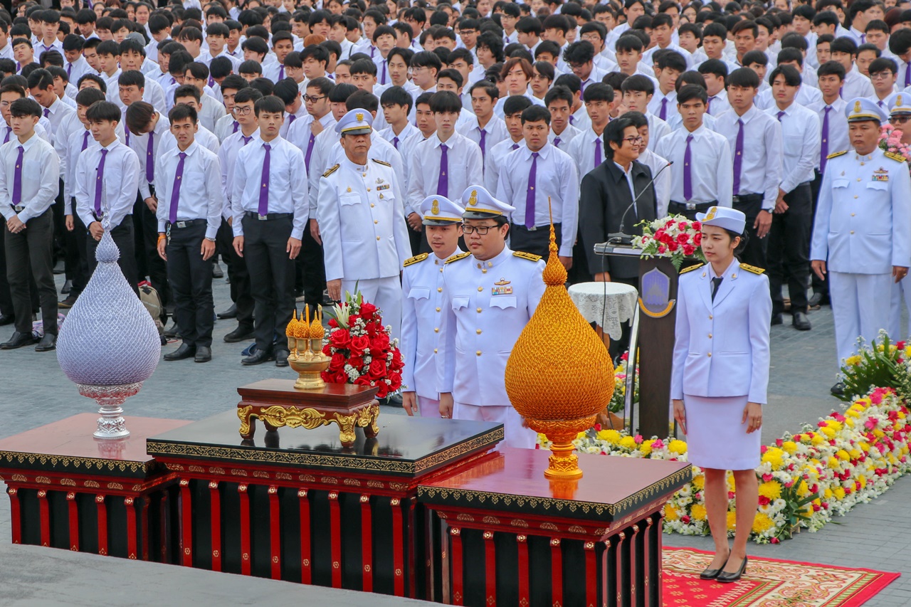 คณะรัฐศาสตร์และสังคมศาสตร์ มหาวิทยาลัยพะเยา เข้าร่วมพิธีบวงสรวงสมเด็จพระนเรศวรมหาราชและพิธีวันยุทธหัตถีสมเด็จพระนเรศวรมหาราช ณ ลานพระบรมราชานุสาวรีย์สมเด็จพระนเรศวรมหาราช มหาวิทยาลัยพะเยา 