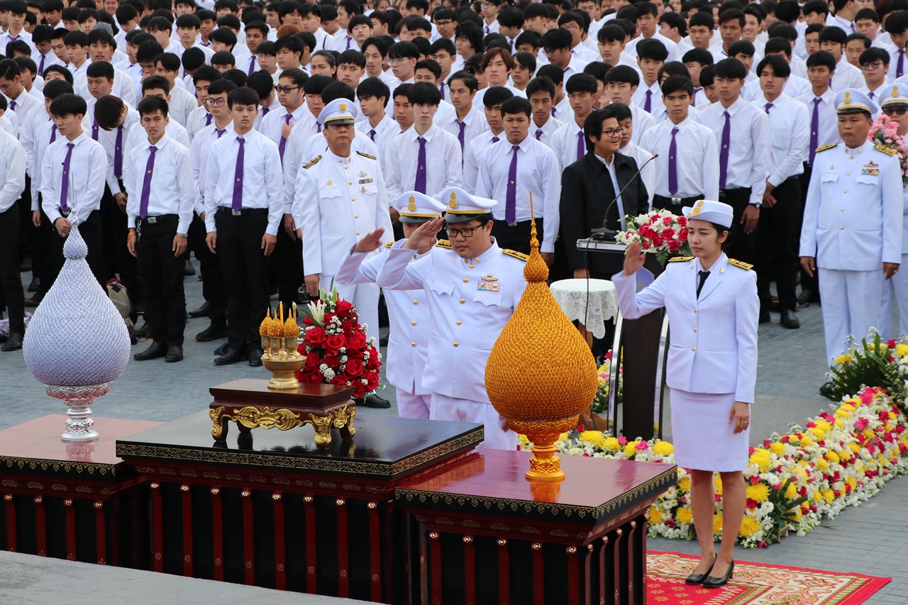 คณะรัฐศาสตร์และสังคมศาสตร์ มหาวิทยาลัยพะเยา เข้าร่วมพิธีบวงสรวงสมเด็จพระนเรศวรมหาราชและพิธีวันยุทธหัตถีสมเด็จพระนเรศวรมหาราช ณ ลานพระบรมราชานุสาวรีย์สมเด็จพระนเรศวรมหาราช มหาวิทยาลัยพะเยา 
