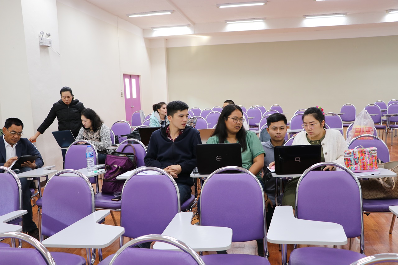 คณะรัฐศาสตร์และสังคมศาสตร์ มหาวิทยาลัยพะเยา ดำเนินโครงการรับน้อง-ฉลองพี่ สุขขี SPSS (กิจกรรมที่ 1 รับน้อง คล้องวิชา ตามประสา SPSS)