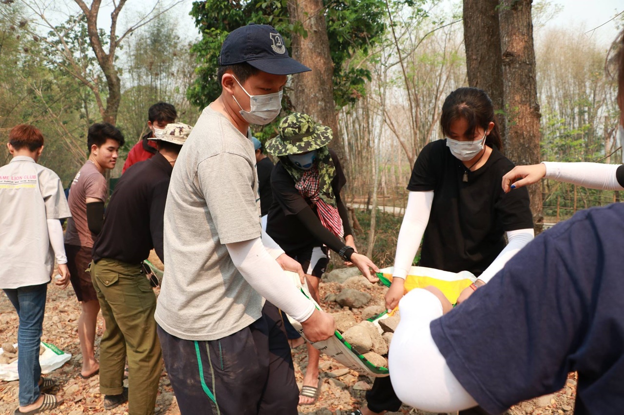 หน่วยกิจการนิสิต คณะรัฐศาสตร์และสังคมศาสตร์ มหาวิทยาลัยพะเยา   ดำเนินโครงการส่งเสริมกิจกรรมสโมสรนิสิต กิจกรรมที่ 1 “ค่ายรัฐ – พัฒ อาสา”