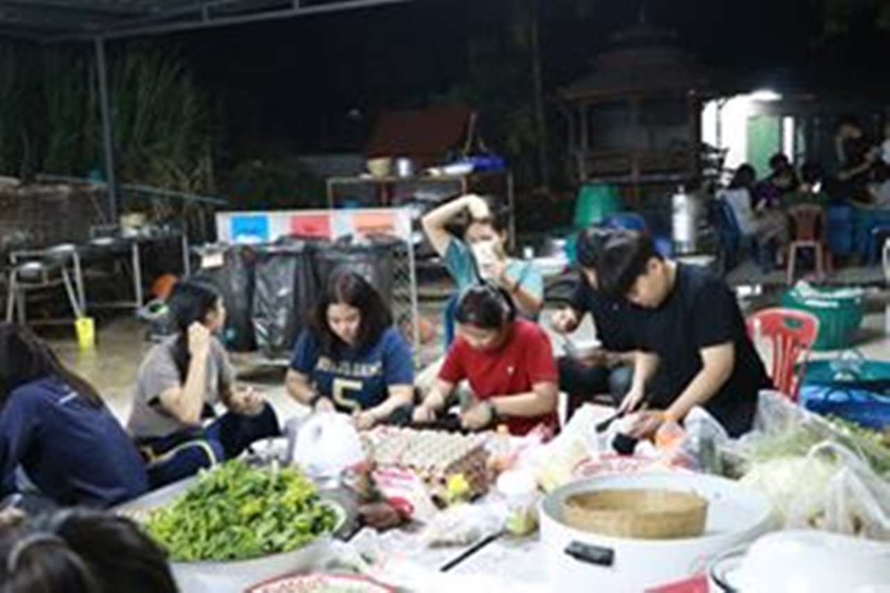 หน่วยกิจการนิสิต คณะรัฐศาสตร์และสังคมศาสตร์ มหาวิทยาลัยพะเยา   ดำเนินโครงการส่งเสริมกิจกรรมสโมสรนิสิต กิจกรรมที่ 1 “ค่ายรัฐ – พัฒ อาสา”