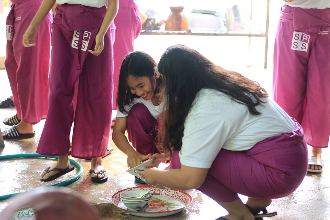 หน่วยกิจการนิสิต คณะรัฐศาสตร์และสังคมศาสตร์ มหาวิทยาลัยพะเยา   ดำเนินโครงการส่งเสริมกิจกรรมสโมสรนิสิต กิจกรรมที่ 1 “ค่ายรัฐ – พัฒ อาสา”