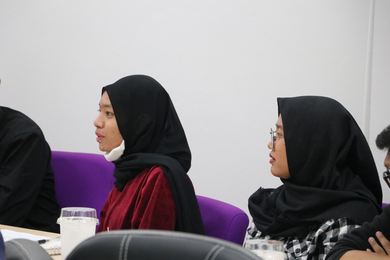 คณะรัฐศาสตร์และสังคมศาสตร์ มหาวิทยาลัยพะเยา  ต้อนรับคณะศึกษาดูงาน คณาจารย์ นักศึกษาระดับปริญญาตรีสาขาวิชารัฐศาสตร์ จากมหาวิทยาลัยแม่โจ้ และนักศึกษาแลกเปลี่ยนต่างชาติ จาก Universitas Muhammadiyah Yogyakarta ประเทศอินโดนีเซีย