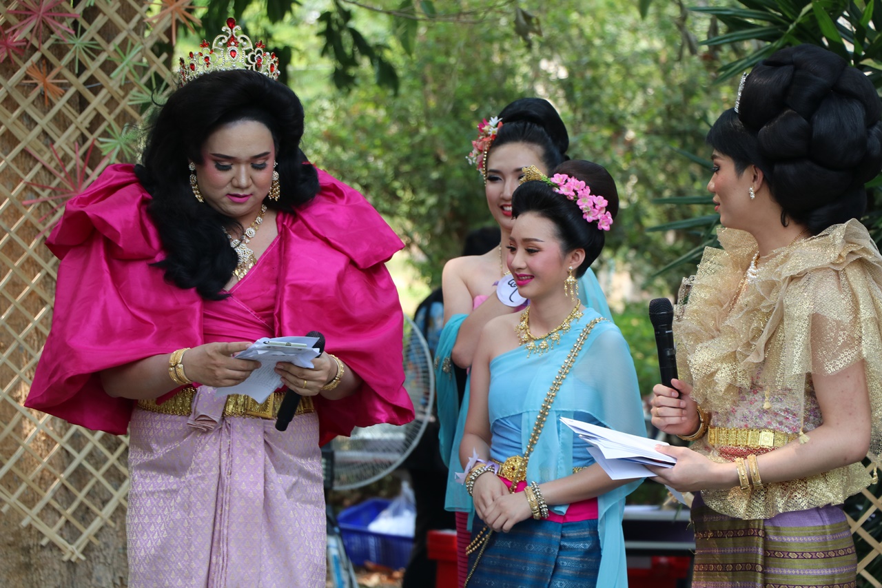 คณะรัฐศาสตร์และสังคมศาสตร์ มหาวิทยาลัยพะเยา  ร่วมงาน “สืบฮีต โตยฮอย ป๋าเวณี ปี๋ใหม่เมือง ม.พะเยา” ประจำปี 2562