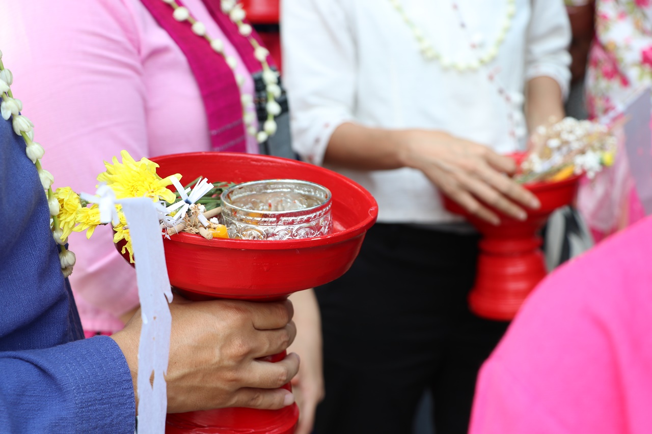 คณะรัฐศาสตร์และสังคมศาสตร์ มหาวิทยาลัยพะเยา  ร่วมงาน “สืบฮีต โตยฮอย ป๋าเวณี ปี๋ใหม่เมือง ม.พะเยา” ประจำปี 2562