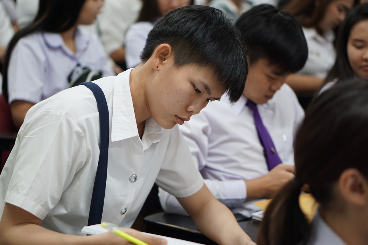 คณะรัฐศาสตร์และสังคมศาสตร์ มหาวิทยาลัยพะเยา จัดดำเนินโครงการฝึกประสบการณ์วิชาชีพสำหรับนักพัฒนา-นักปกครอง (กิจกรรมที่ 7 การปัจฉิมนิเทศสหกิจศึกษาและการฝึกงาน)