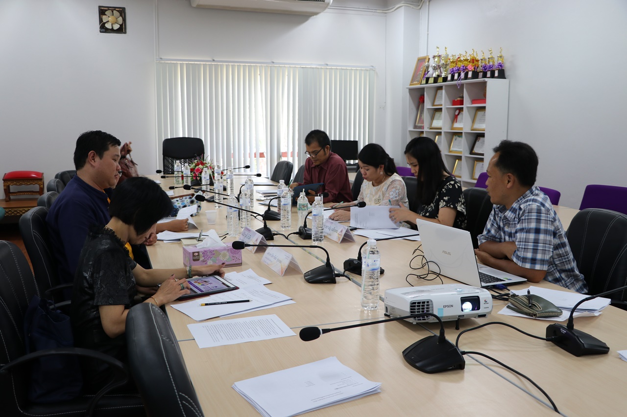 คณะรัฐศาสตร์และสังคมศาสตร์ มหาวิทยาลัยพะเยา จัดโครงการ “การสำรวจสถานการณ์และทิศทางของหลักสูตรด้านมนุษยศาสตร์และสังคมศาสตร์ของมหาวิทยาลัยในประเทศและต่างประเทศ” 