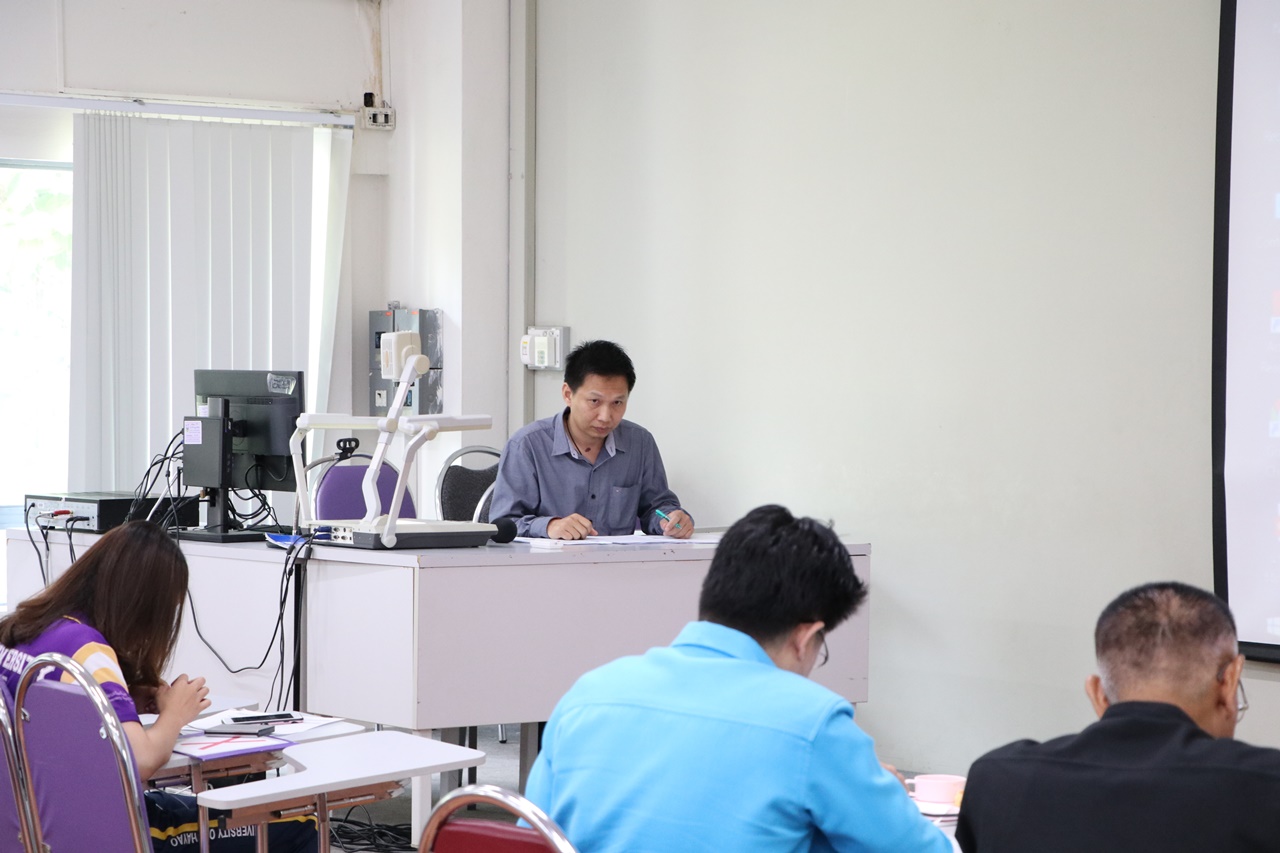 คณะรัฐศาสตร์และสังคมศาสตร์ มหาวิทยาลัยพะเยา จัดโครงการ “นำเสนอผลงานนิสิตระดับบัณฑิตศึกษา” 