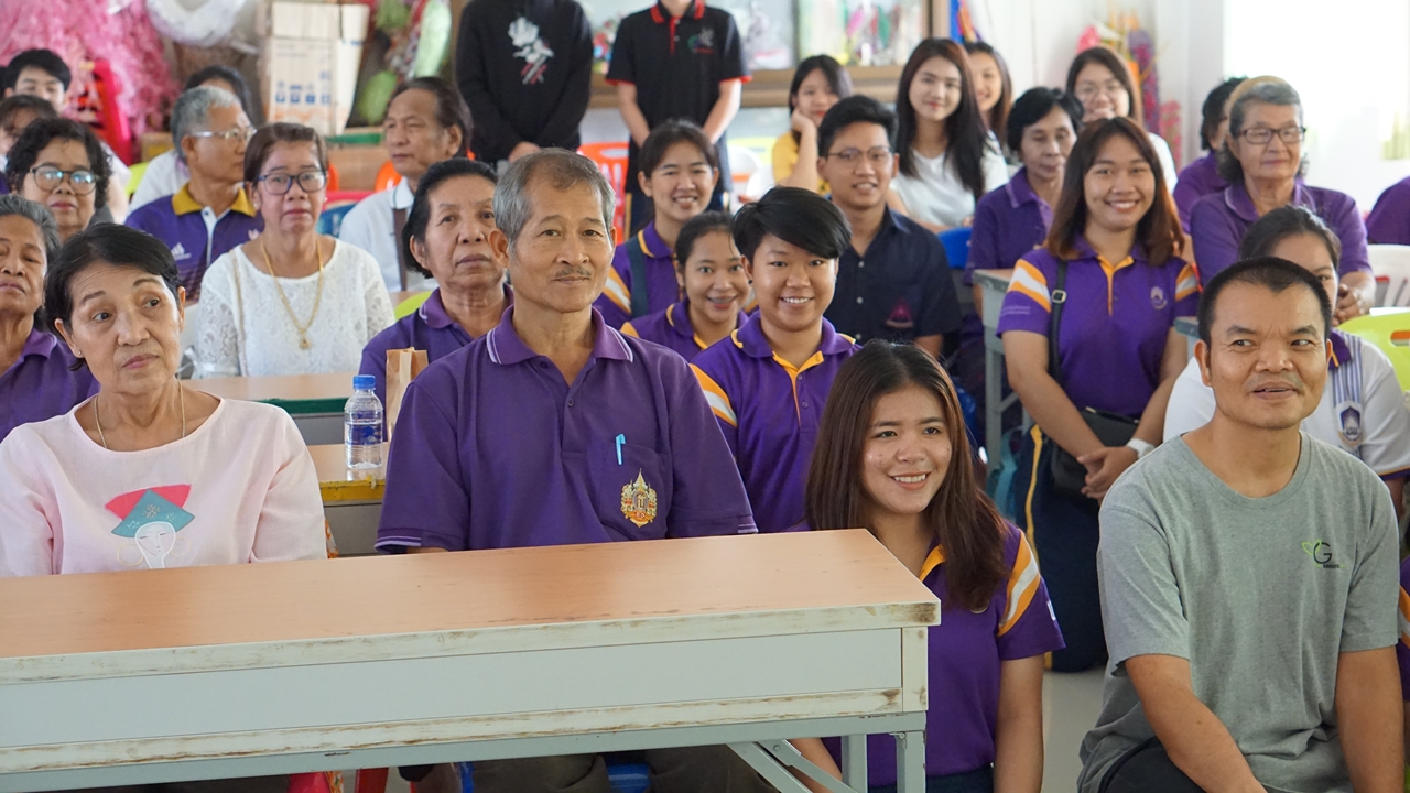 คณะรัฐศาสตร์และสังคมศาสตร์ มหาวิทยาลัยพะเยา จัดกิจกรรม “จิตอาสาพัฒนาอาราม เฉลิมพระเกียรติ”