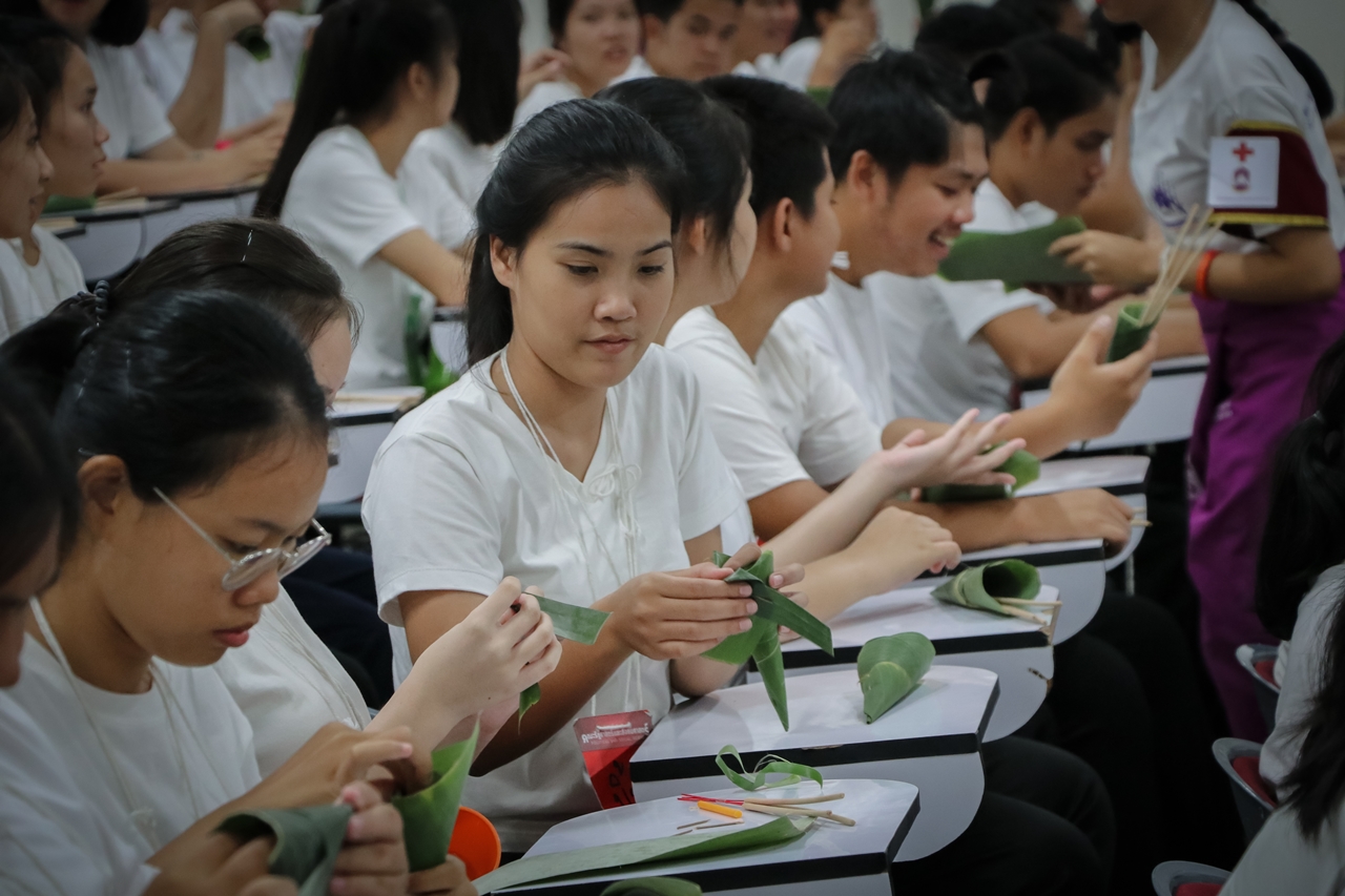 หน่วยกิจการนิสิตและทำนุบำรุงศิลปวัฒนธรรม พร้อมด้วยสโมสรนิสิตคณะรัฐศาสตร์และสังคมศาสตร์ มหาวิทยาลัยพะเยา ร่วมจัดกิจกรรมต้อนรับนิสิตใหม่ประจำปีการศึกษา 2562 