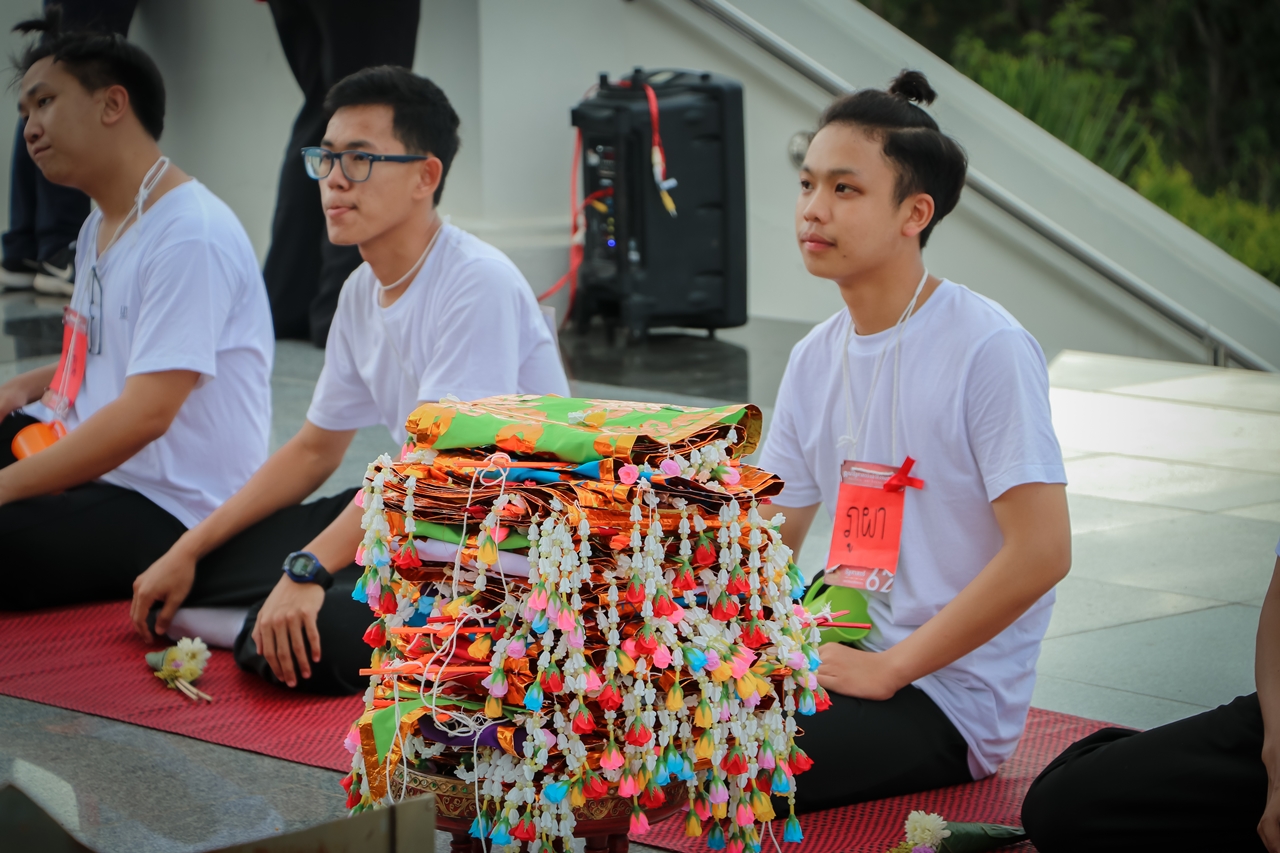 หน่วยกิจการนิสิตและทำนุบำรุงศิลปวัฒนธรรม พร้อมด้วยสโมสรนิสิต คณะรัฐศาสตร์และสังคมศาสตร์ มหาวิทยาลัยพะเยา ร่วมจัดกิจกรรม “ตานตุงหลวง บวงสรวงพระพุทธภุชคารักษ์”