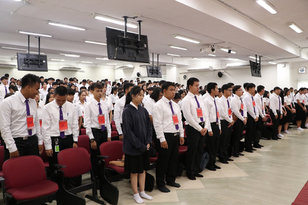 หน่วยกิจการนิสิตและทำนุบำรุงศิลปวัฒนธรรม พร้อมด้วยสโมสรนิสิต ได้จัดดำเนินโครงการคุรุปูจา ไหว้สา ปารมี(ไหว้ครูคณะรัฐศาสตร์และสังคมศาสตร์) ประจำปีการศึกษา 2562