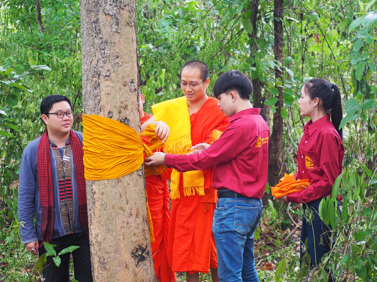 คณะรัฐศาสตร์และสังคมศาสตร์ มหาวิทยาลัยพะเยา จัดโครงการบวชต้นไม้ เพื่ออนุรักษ์ป่า อนุรักษ์น้ำ : จากแรงศรัทธาสู่การบวชป่าชุมชน