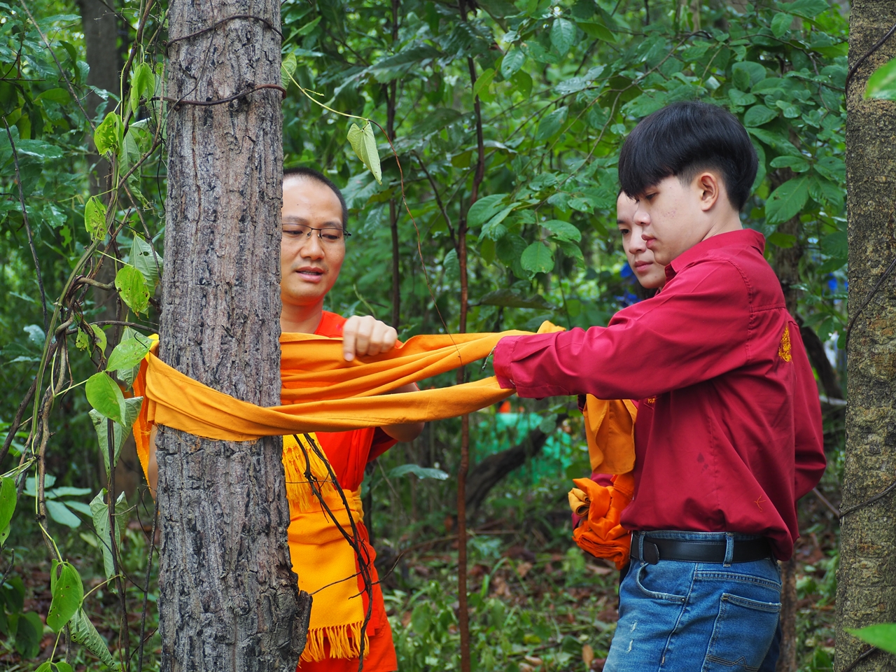 คณะรัฐศาสตร์และสังคมศาสตร์ มหาวิทยาลัยพะเยา จัดโครงการบวชต้นไม้ เพื่ออนุรักษ์ป่า อนุรักษ์น้ำ : จากแรงศรัทธาสู่การบวชป่าชุมชน