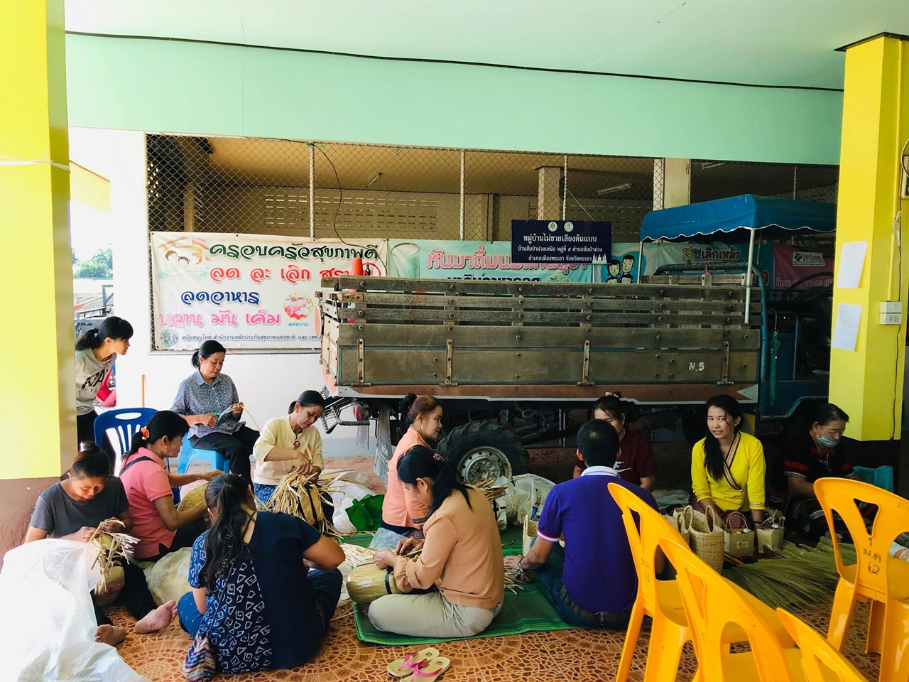 คณะรัฐศาสตร์และสังคมศาสตร์ มหาวิทยาลัยพะเยา รายงานความก้าวหน้าโครงการ 1 คณะ 1 โมเดล (เศรฐกิจสีเขียว)  ต่อคณะกรรมการพัฒนาคุณภาพสู่ความสำเร็จโครงการ 1 คณะ 1 โมเดล (MAI)