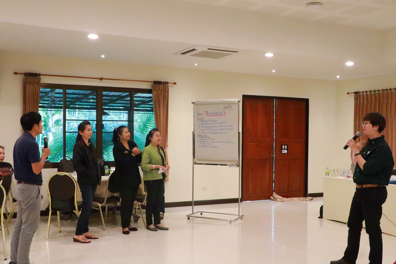 คณะรัฐศาสตร์และสังคมศาสตร์ มหาวิทยาลัยพะเยา ร่วมกับ มูลนิธิฮันซ์ ไซเดล (สหพันธสาธารณรัฐเยอรมนี) จัดโครงการ “การพัฒนาศักยภาพผู้นำหญิง (รุ่นที่ 5) : ผู้หญิงบนเส้นทางการเมือง (ท้องถิ่น)” ณ จ.เชียงใหม่