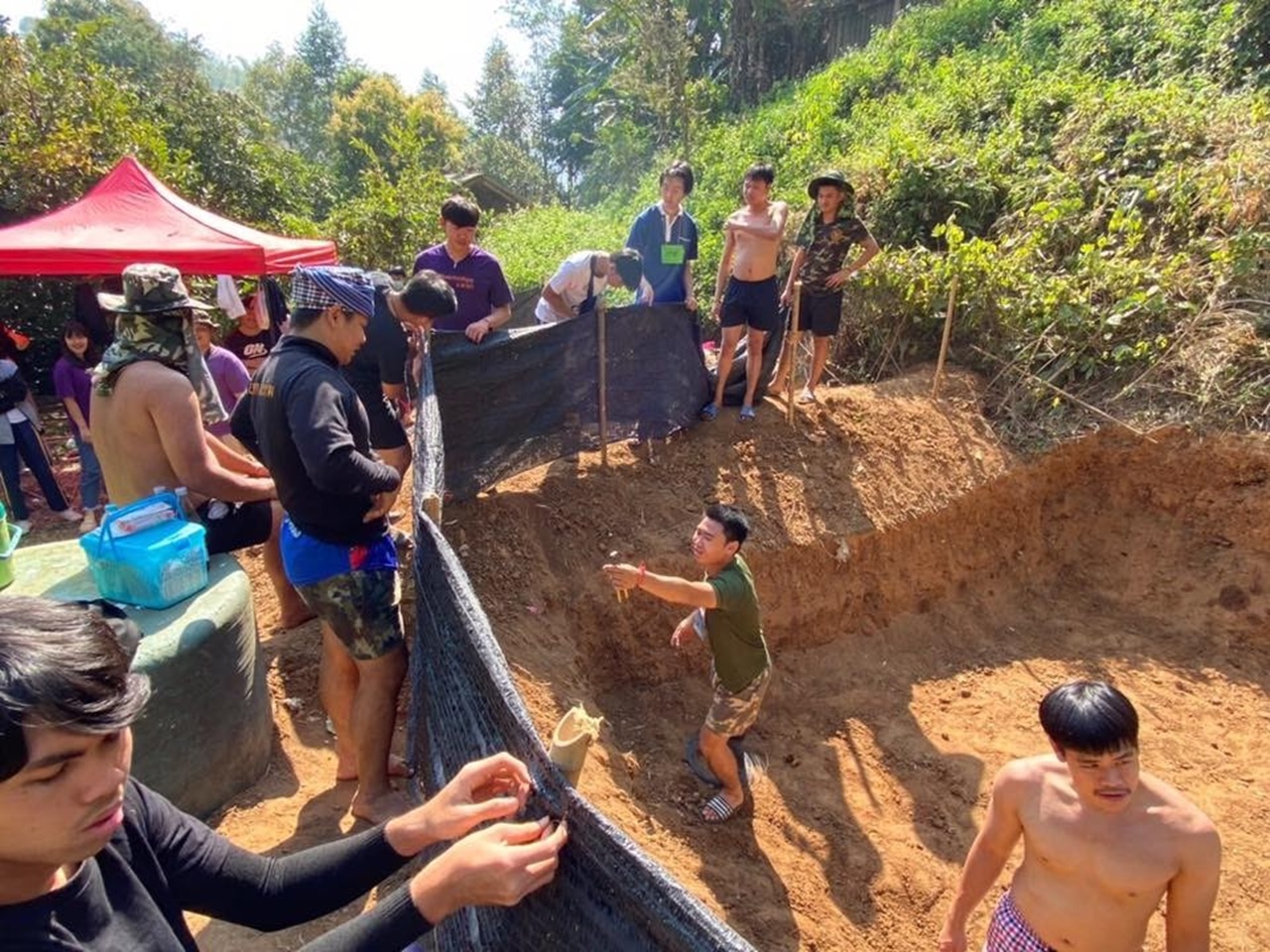 หน่วยกิจการนิสิต และสโมสรนิสิตคณะรัฐศาสตร์และสังคมศาสตร์ มหาวิทยาลัยพะเยา  ดำเนินโครงการส่งเสริมและพัฒนานิสิต กิจกรรมที่ 1 รัฐ-พัฒสัมพันธ์สร้างการเรียนรู้สู่ชุมชน ณ โรงเรียนริมวัง 2 ตำบลป่าหุ่ง อำเภอพาน จังหวัดเชียงราย