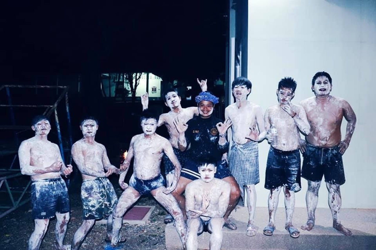 หน่วยกิจการนิสิต และสโมสรนิสิตคณะรัฐศาสตร์และสังคมศาสตร์ มหาวิทยาลัยพะเยา  ดำเนินโครงการส่งเสริมและพัฒนานิสิต กิจกรรมที่ 1 รัฐ-พัฒสัมพันธ์สร้างการเรียนรู้สู่ชุมชน ณ โรงเรียนริมวัง 2 ตำบลป่าหุ่ง อำเภอพาน จังหวัดเชียงราย